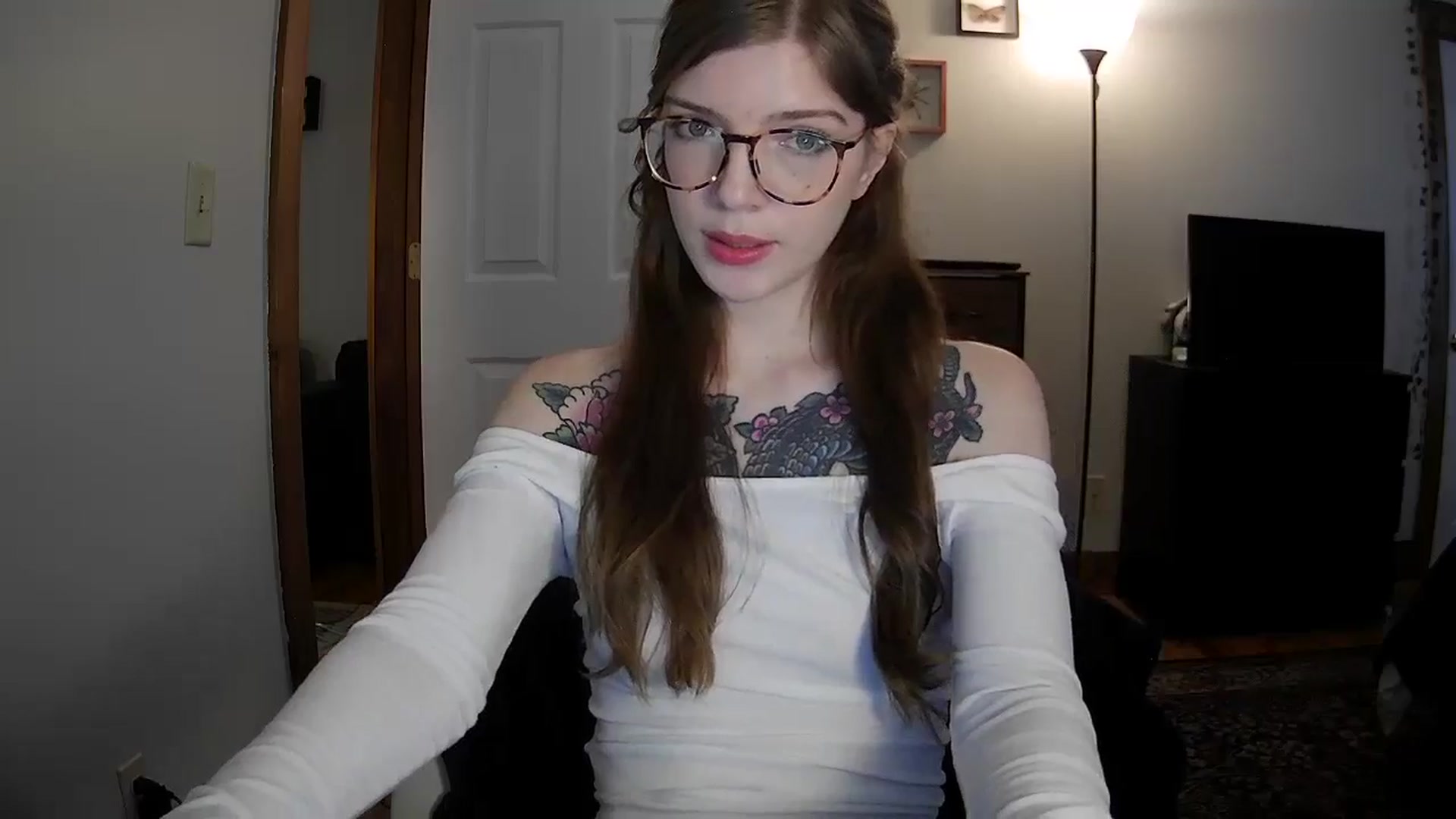 Gallery image thumbnail from jane_66's myfreecams stream on, 10/15/2025, 15:38 image 11 of 20