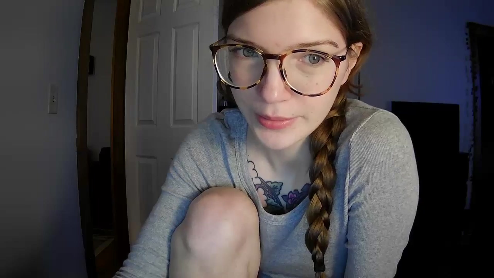 Gallery image thumbnail from jane_66's myfreecams stream on, 10/17/2025, 14:05 image 14 of 20