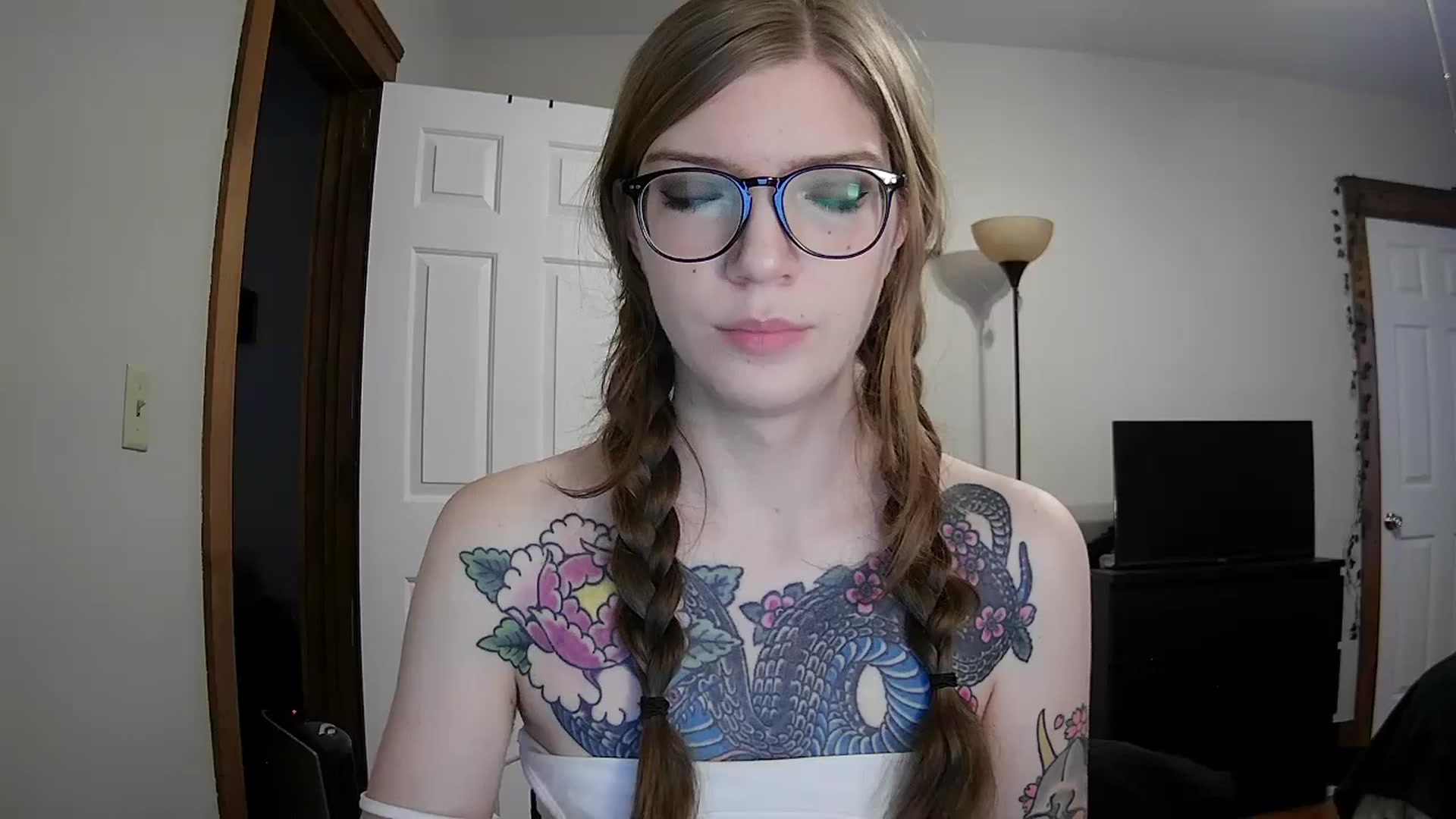 Gallery image thumbnail from jane_66's myfreecams stream on, 10/21/2025, 13:45 image 15 of 20