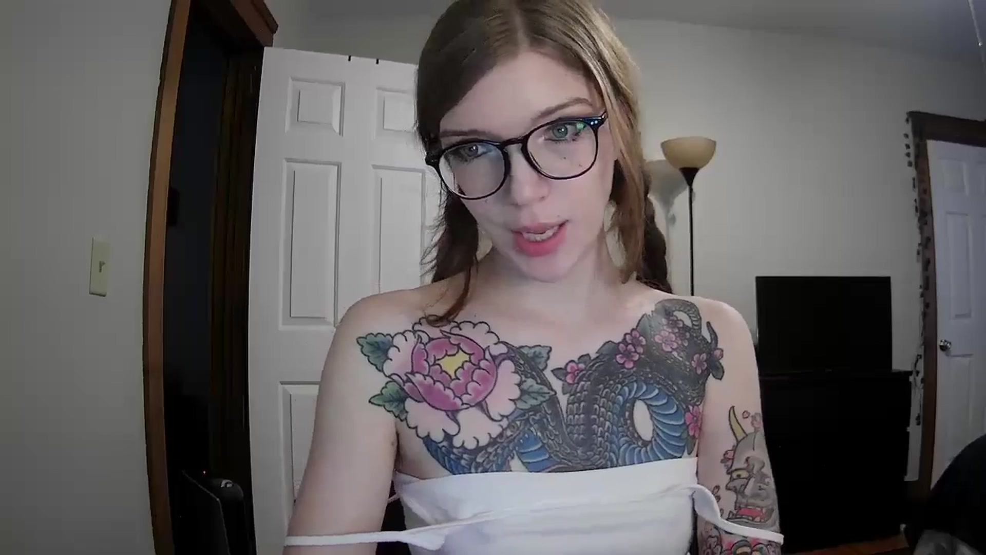 Gallery image thumbnail from jane_66's myfreecams stream on, 10/21/2025, 13:45 image 4 of 20