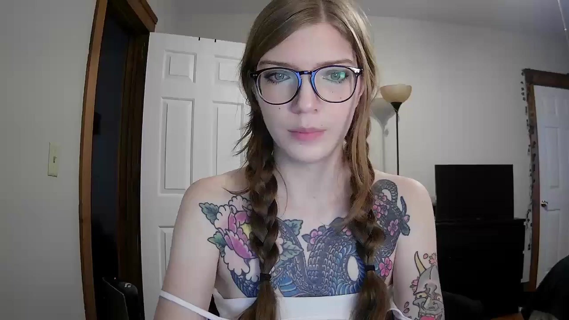 Gallery image thumbnail from jane_66's myfreecams stream on, 10/21/2025, 13:45 image 13 of 20