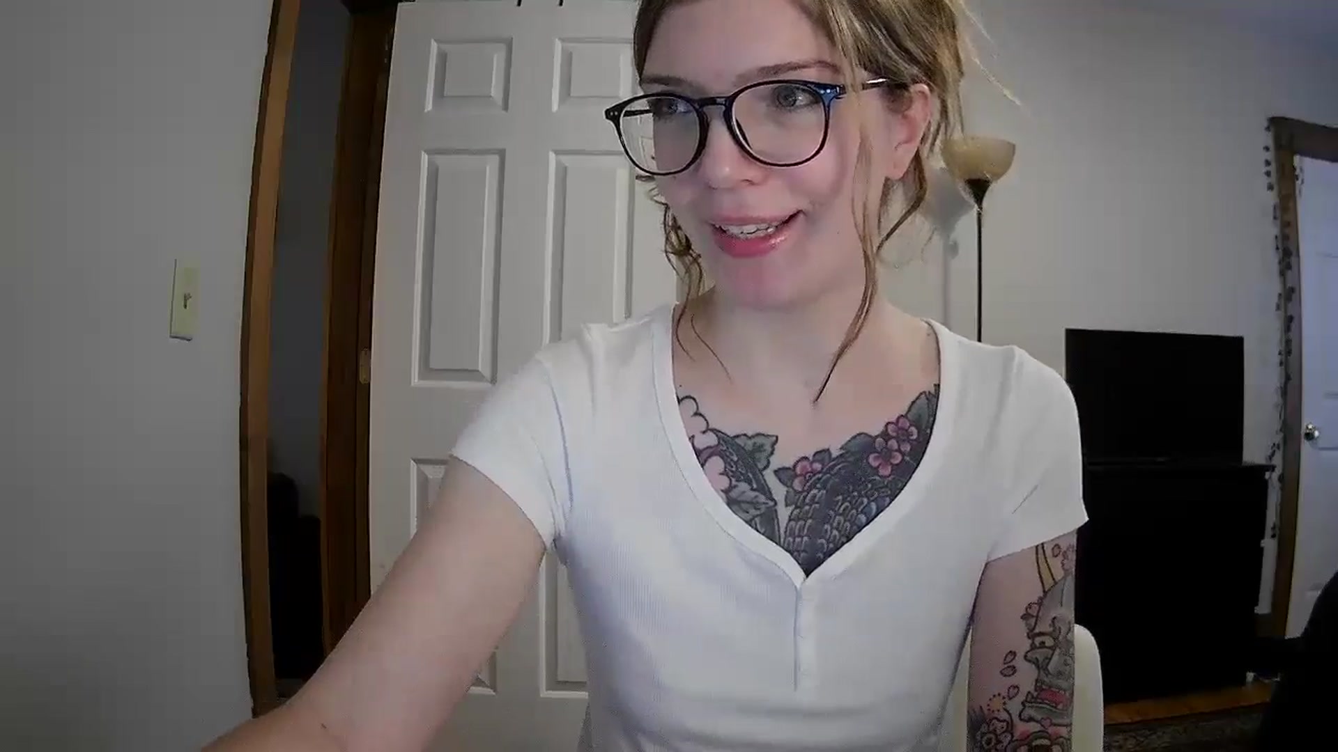 Gallery image thumbnail from jane_66's myfreecams stream on, 10/24/2025, 15:22 image 18 of 20