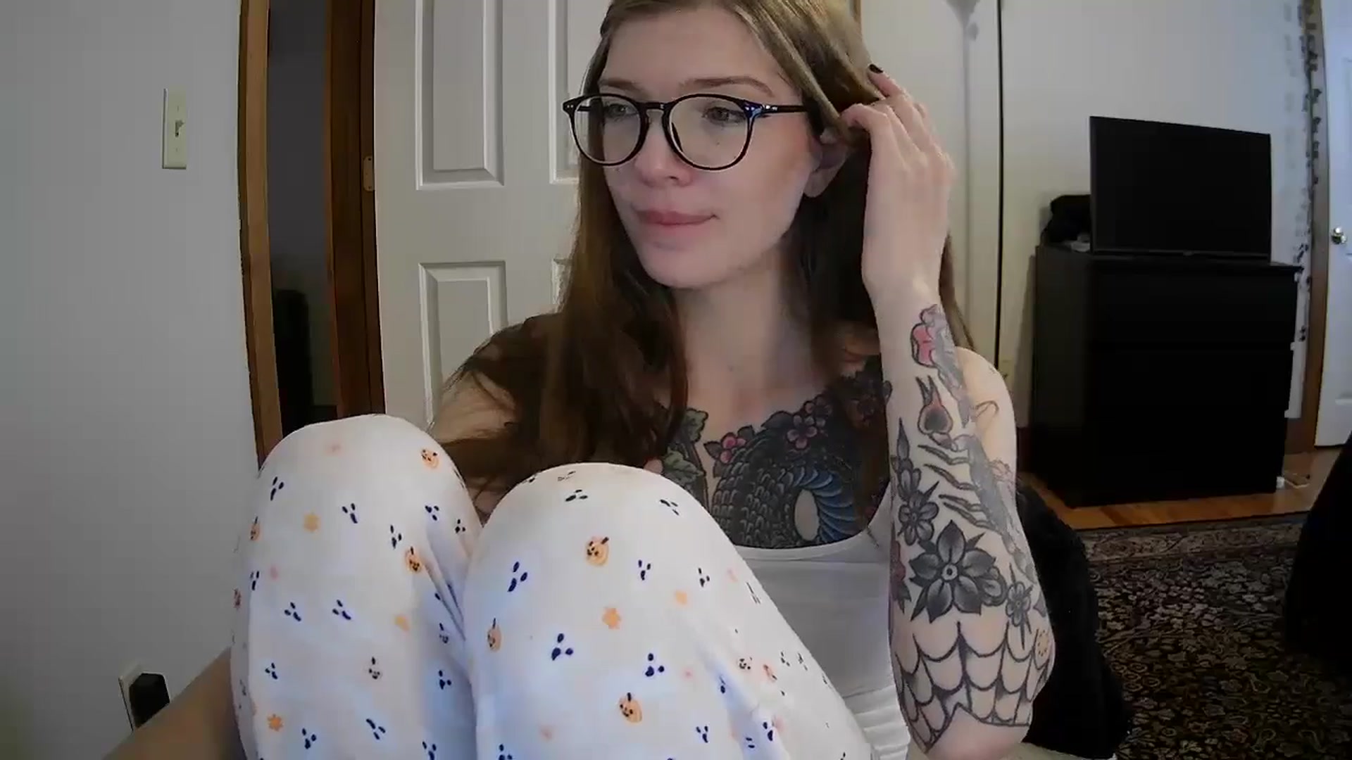 Gallery image thumbnail from jane_66's myfreecams stream on, 10/28/2025, 16:55 image 9 of 20