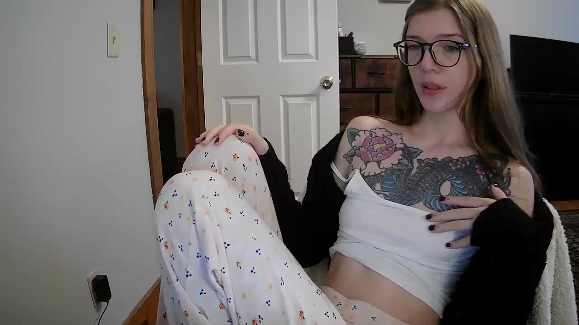 Gallery image thumbnail from jane_66's myfreecams stream on, 10/28/2025, 16:55 image 13 of 20