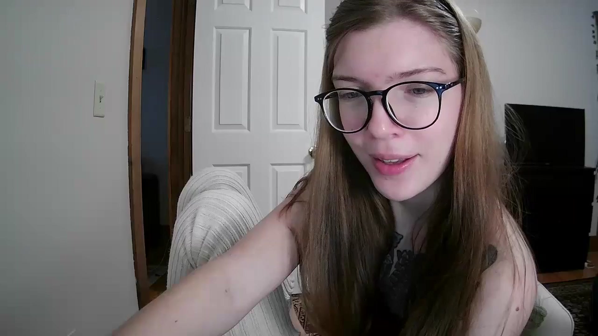 Gallery image thumbnail from jane_66's myfreecams stream on, 11/05/2025, 16:18 image 12 of 20