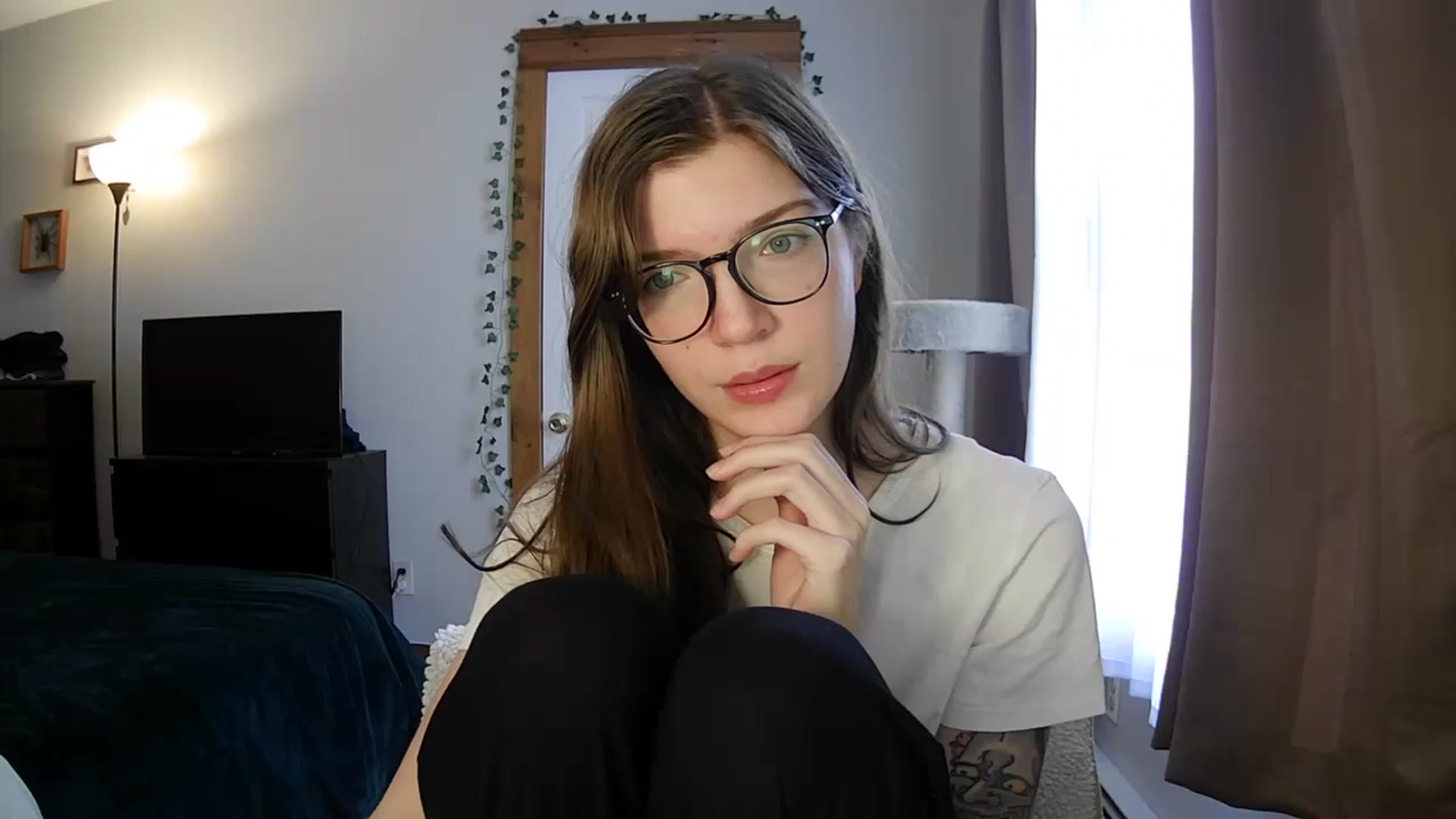 Gallery image thumbnail from jane_66's myfreecams stream on, 11/12/2025, 17:15 image 1 of 20