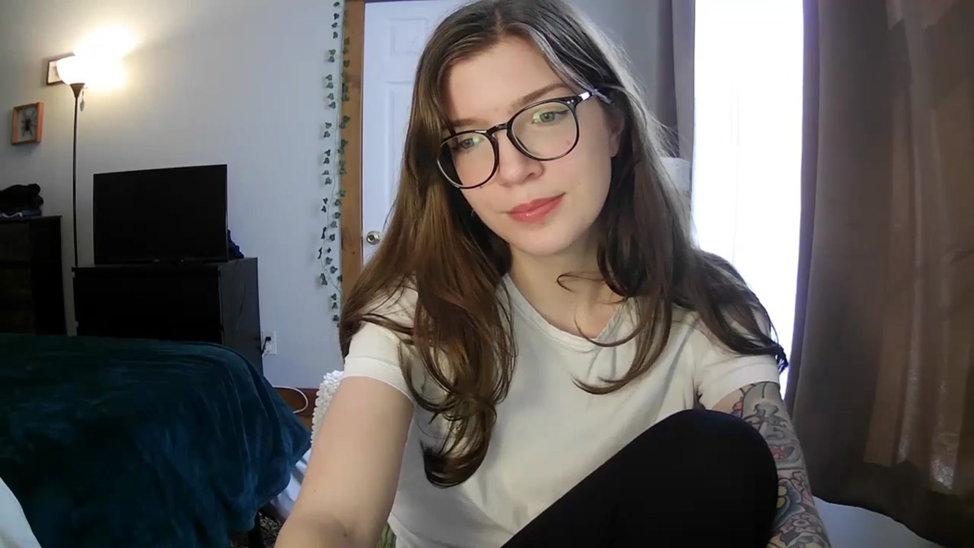 Gallery image thumbnail from jane_66's myfreecams stream on, 11/12/2025, 17:15 image 8 of 20