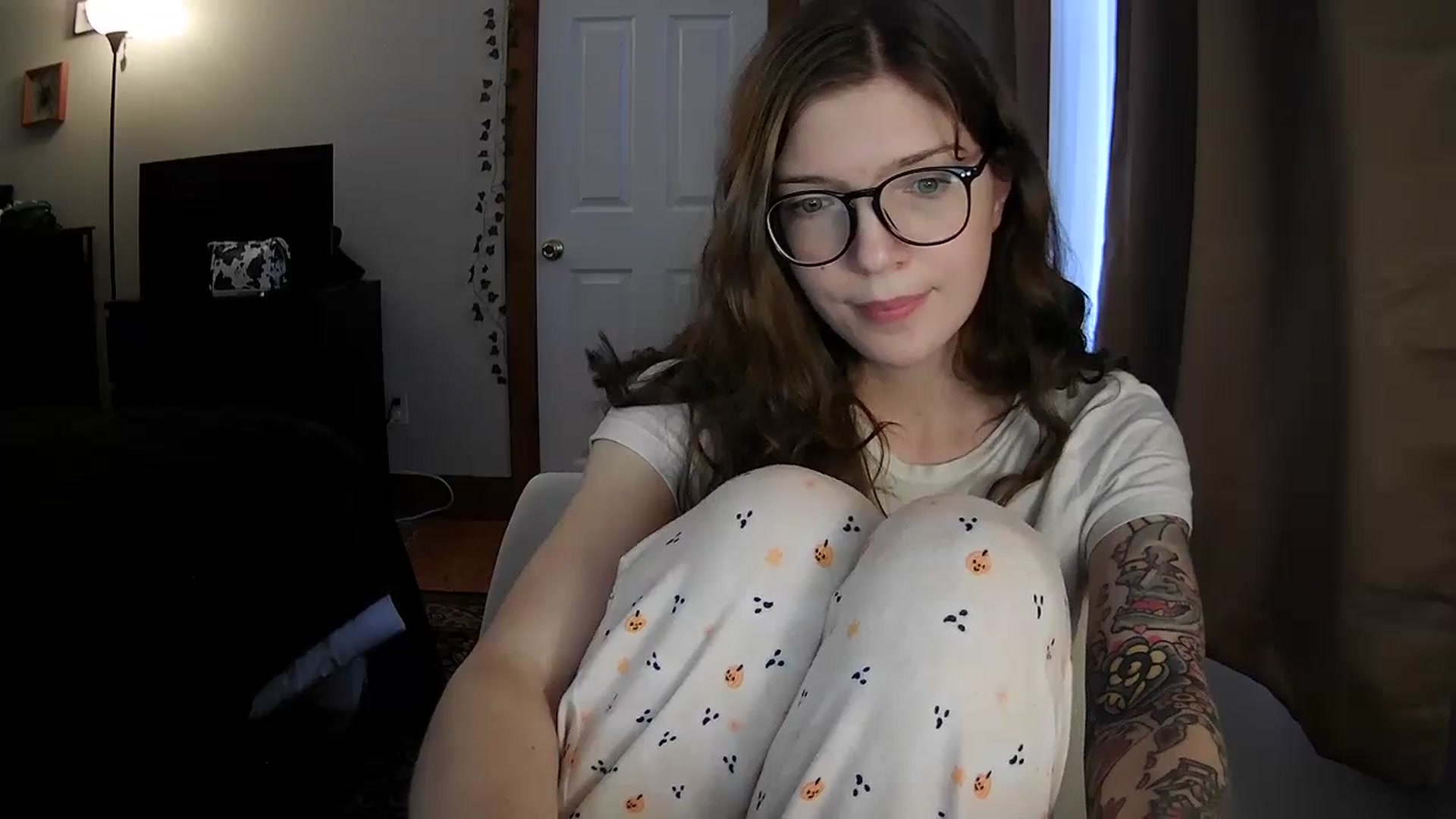 Gallery image thumbnail from jane_66's myfreecams stream on, 11/15/2025, 20:00 image 19 of 20