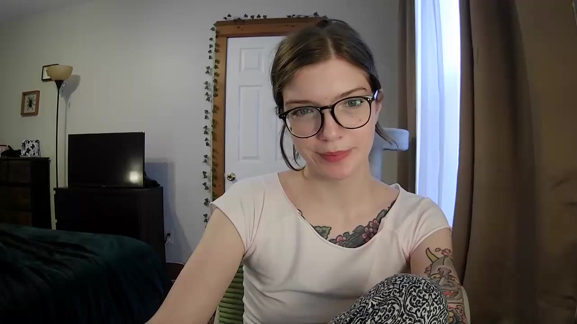 Gallery image thumbnail from jane_66's myfreecams stream on, 11/22/2025, 18:51 image 1 of 20