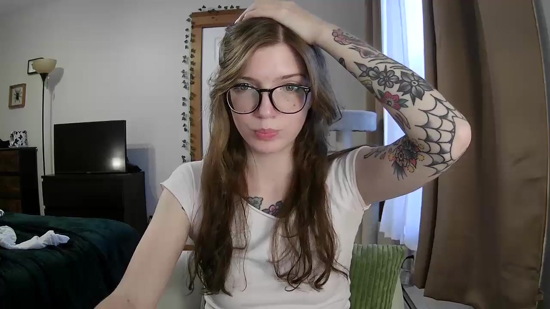 Gallery image thumbnail from jane_66's myfreecams stream on, 11/22/2025, 19:28 image 4 of 20