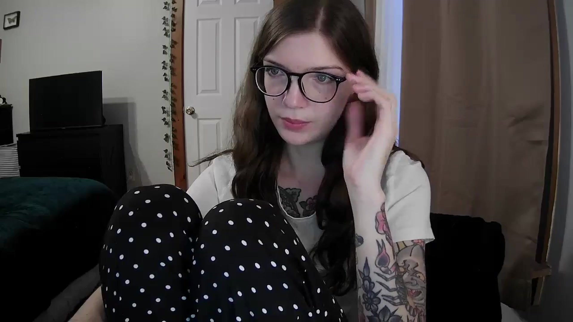 Gallery image thumbnail from jane_66's myfreecams stream on, 11/30/2025, 18:37 image 14 of 20