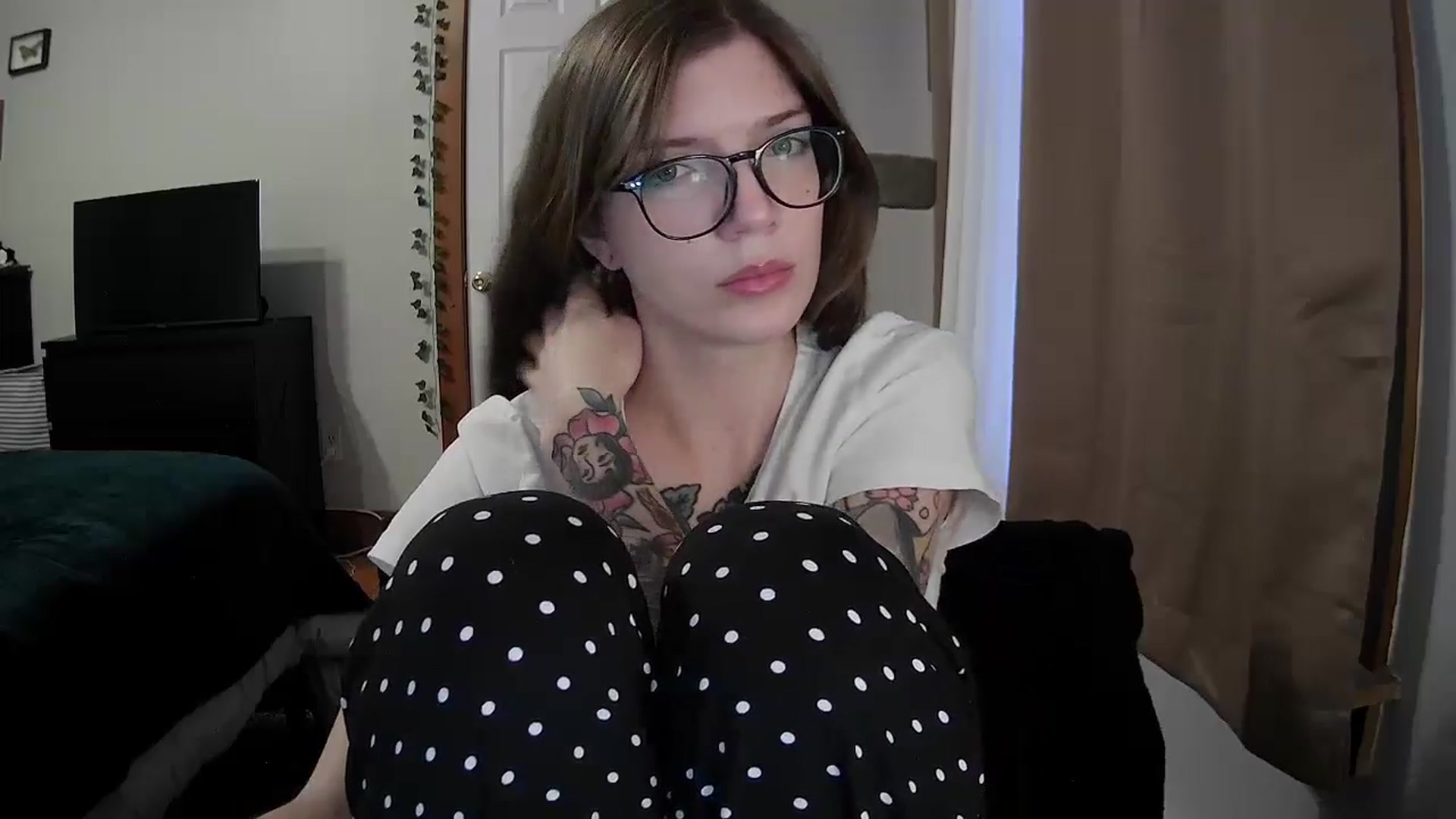 Gallery image thumbnail from jane_66's myfreecams stream on, 11/30/2025, 18:37 image 16 of 20