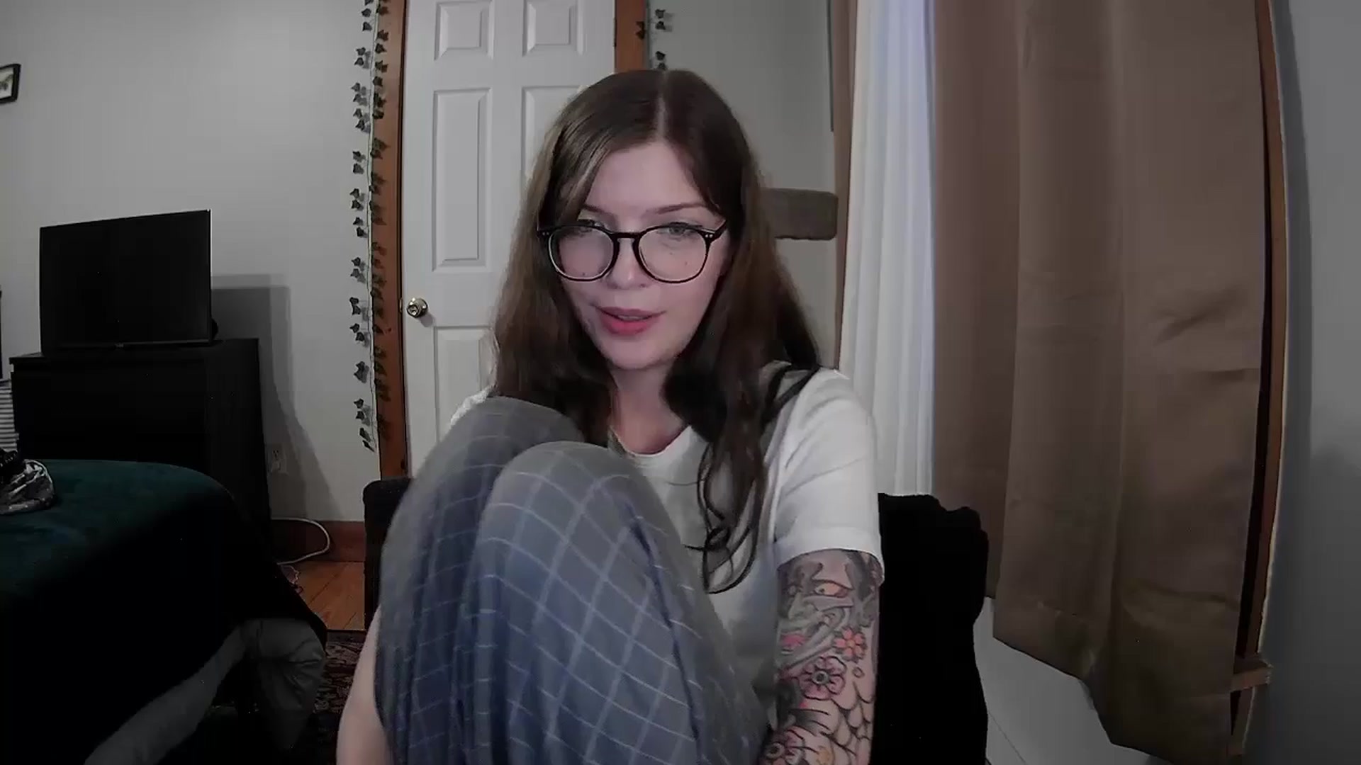 Gallery image thumbnail from jane_66's myfreecams stream on, 11/30/2025, 20:14 image 3 of 20