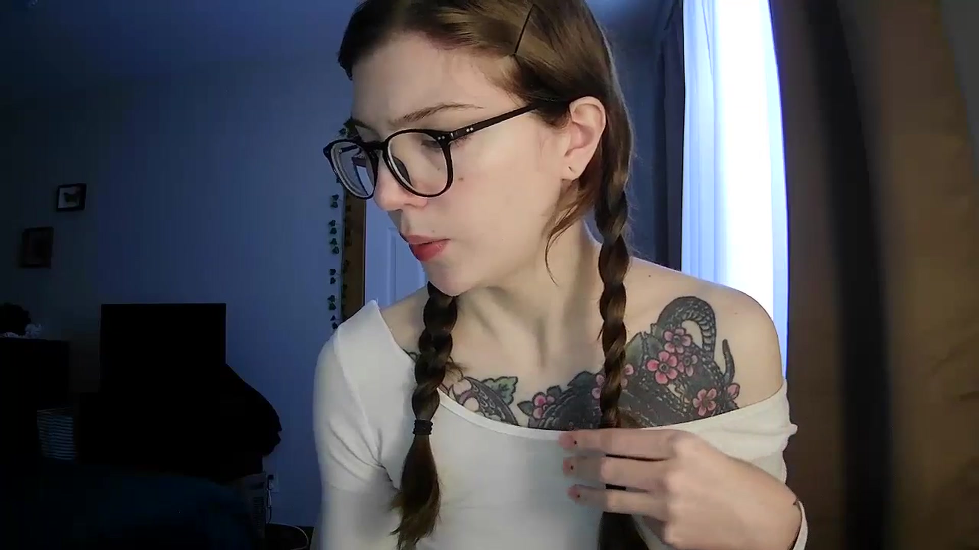 Gallery image thumbnail from jane_66's myfreecams stream on, 12/14/2025, 17:24 image 7 of 20
