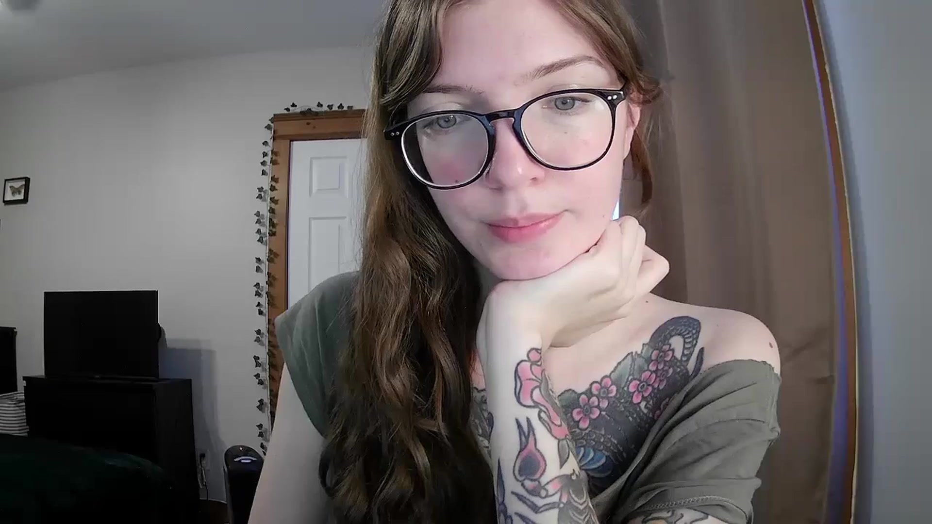Gallery image thumbnail from jane_66's myfreecams stream on, 01/04/2026, 17:49 image 17 of 20