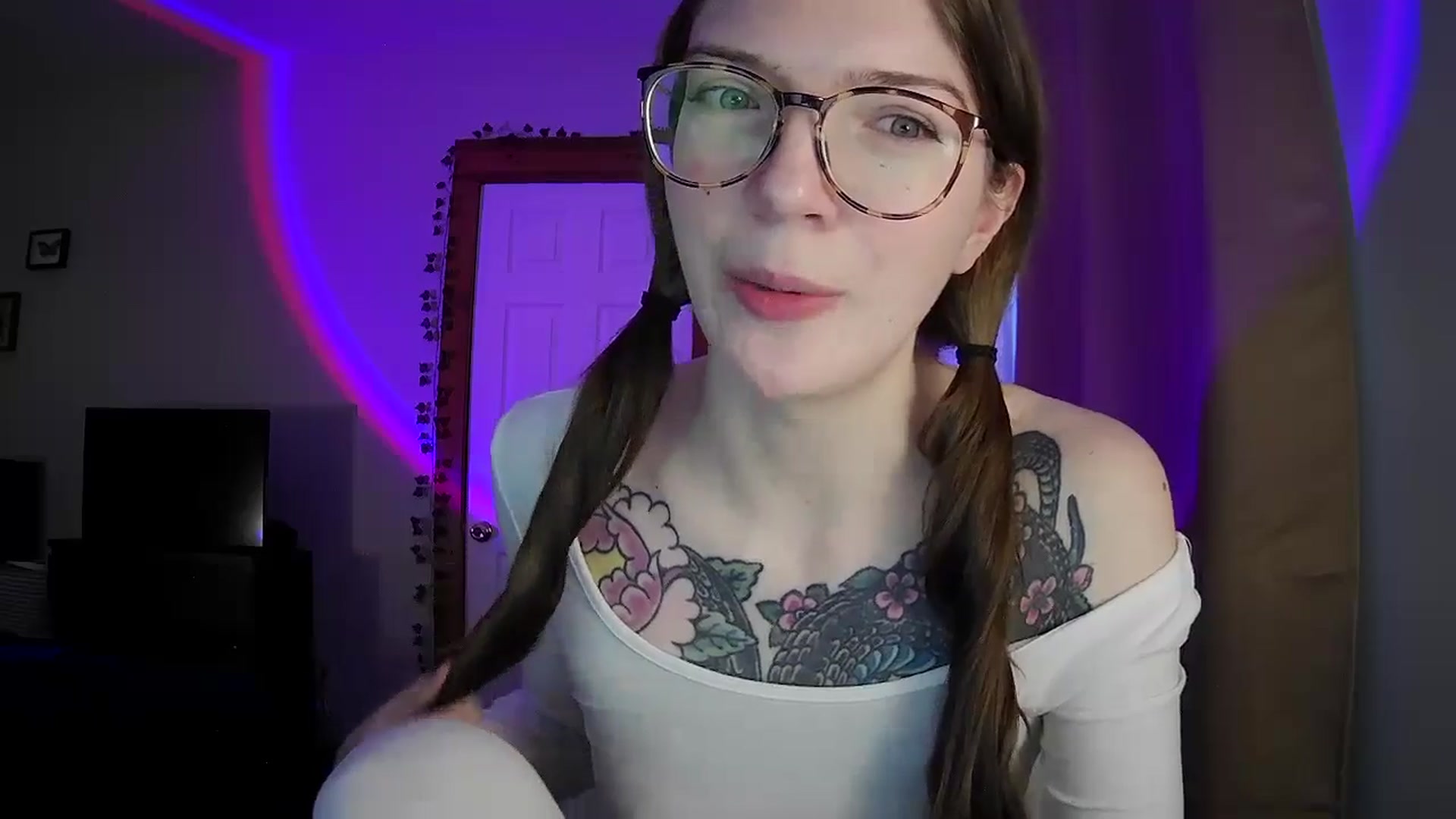 Gallery image thumbnail from jane_66's myfreecams stream on, 01/25/2026, 18:32 image 9 of 20