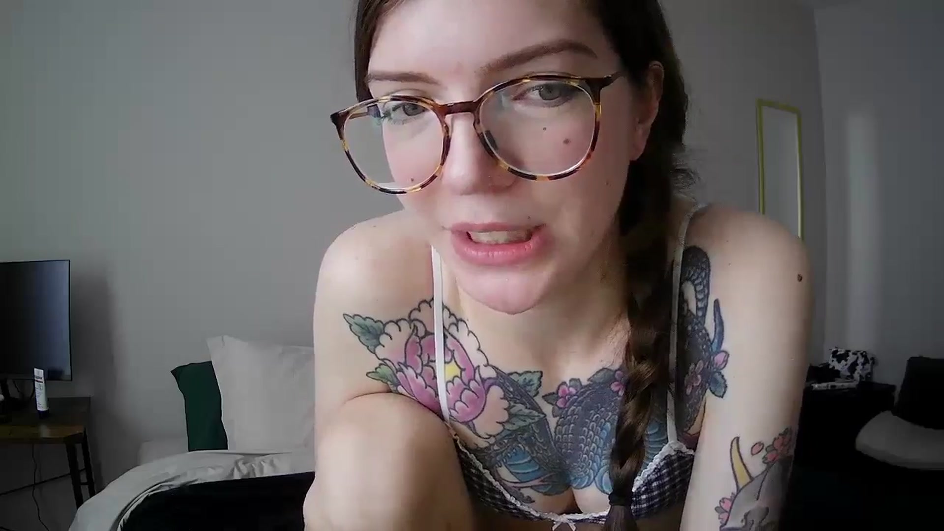 Gallery image thumbnail from jane_66's myfreecams stream on, 02/15/2026, 17:05 image 18 of 20