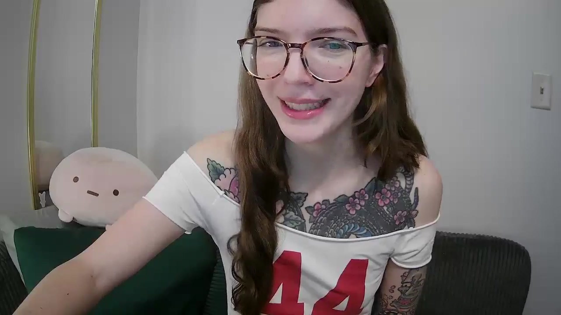 Gallery image thumbnail from jane_66's myfreecams stream on, 03/25/2026, 13:18 image 14 of 20