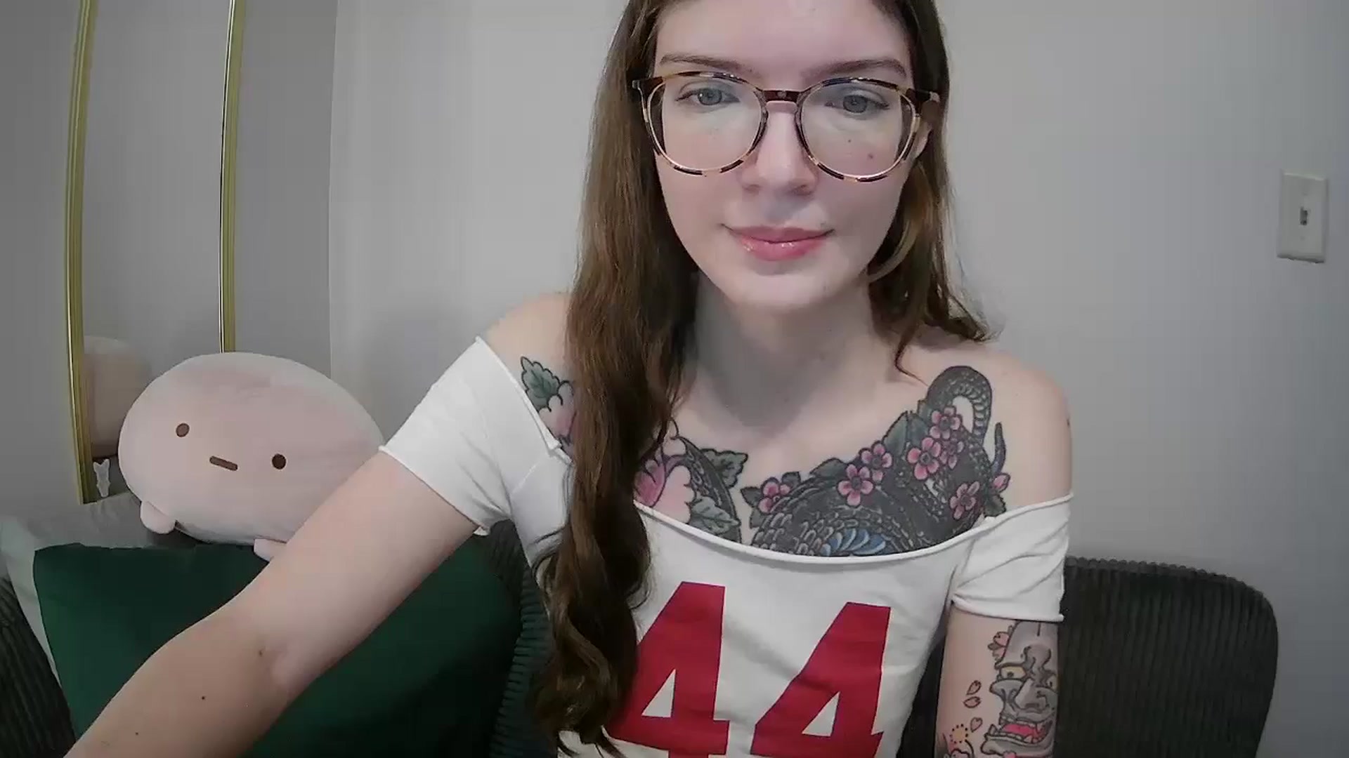 Gallery image thumbnail from jane_66's myfreecams stream on, 03/25/2026, 13:18 image 12 of 20