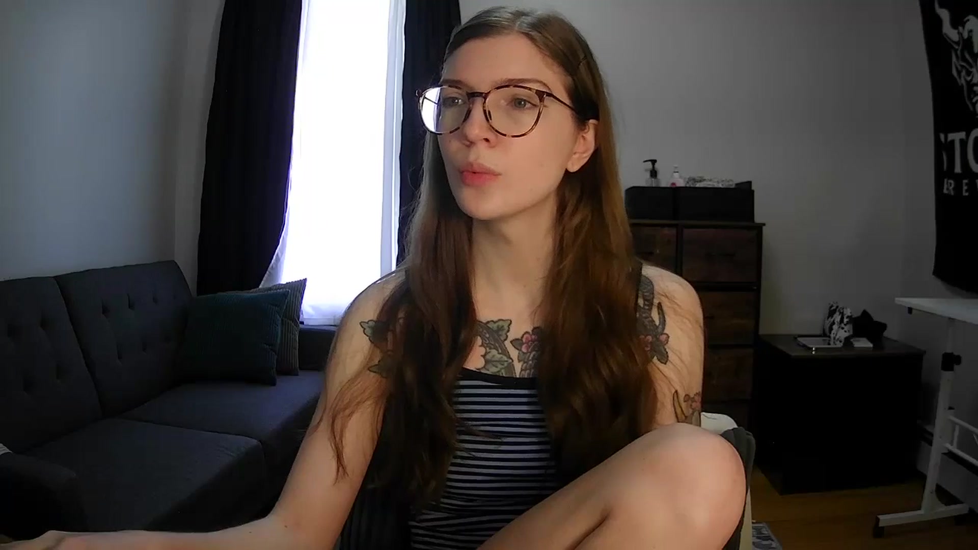 Gallery image thumbnail from jane_66's myfreecams stream on, 04/07/2026, 14:04 image 17 of 20