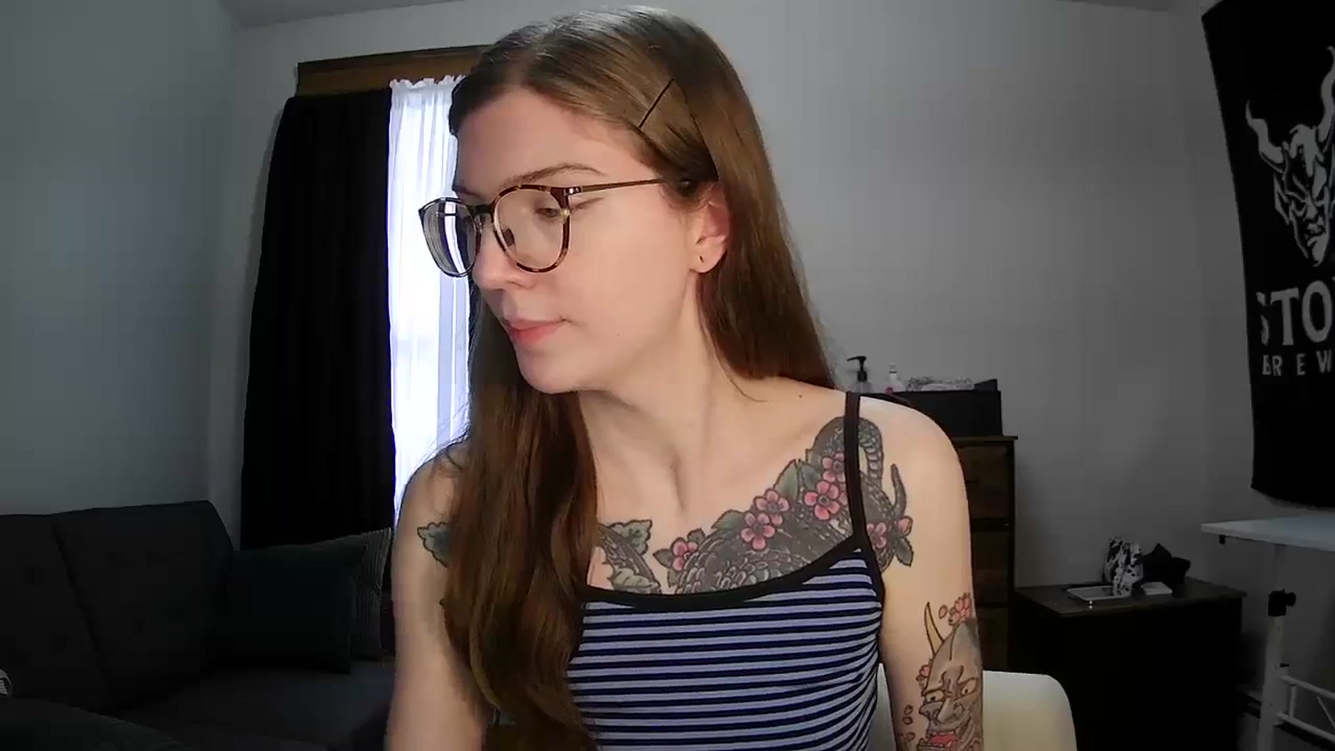 Gallery image thumbnail from jane_66's myfreecams stream on, 04/07/2026, 16:50 image 18 of 20