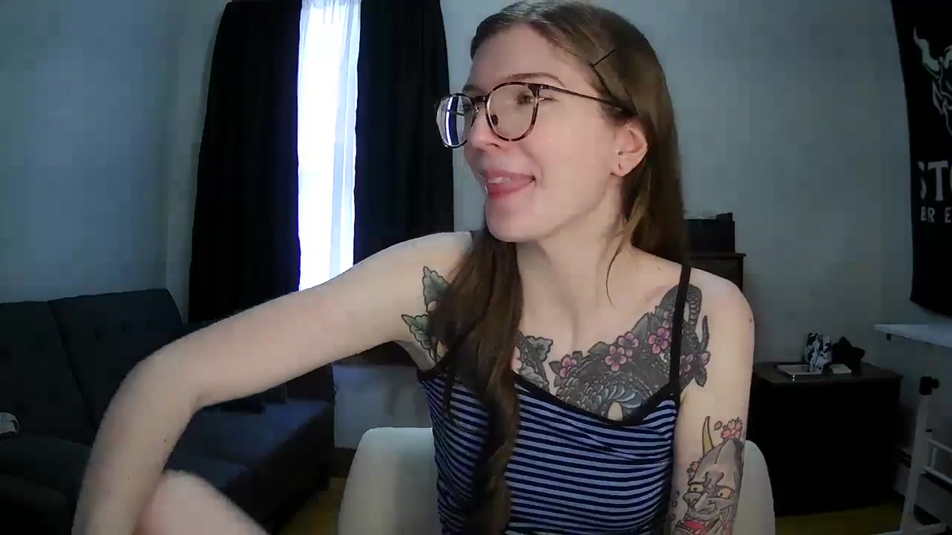 Gallery image thumbnail from jane_66's myfreecams stream on, 04/07/2026, 16:50 image 10 of 20