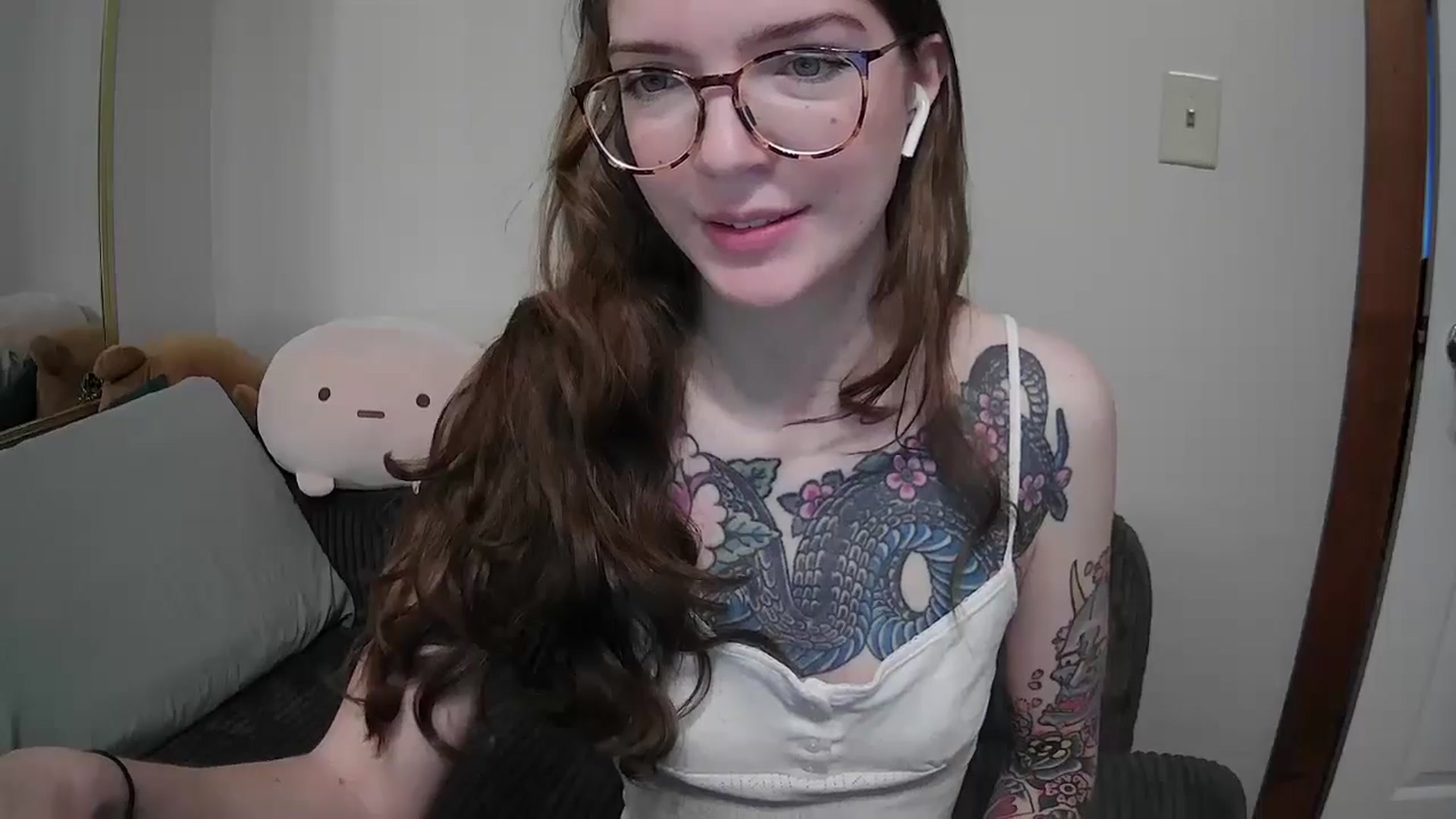 Gallery image thumbnail from jane_66's myfreecams stream on, 04/13/2026, 13:15 image 15 of 20