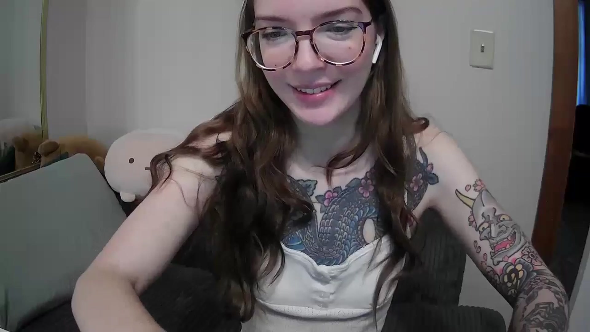 Gallery image thumbnail from jane_66's myfreecams stream on, 04/13/2026, 13:15 image 17 of 20