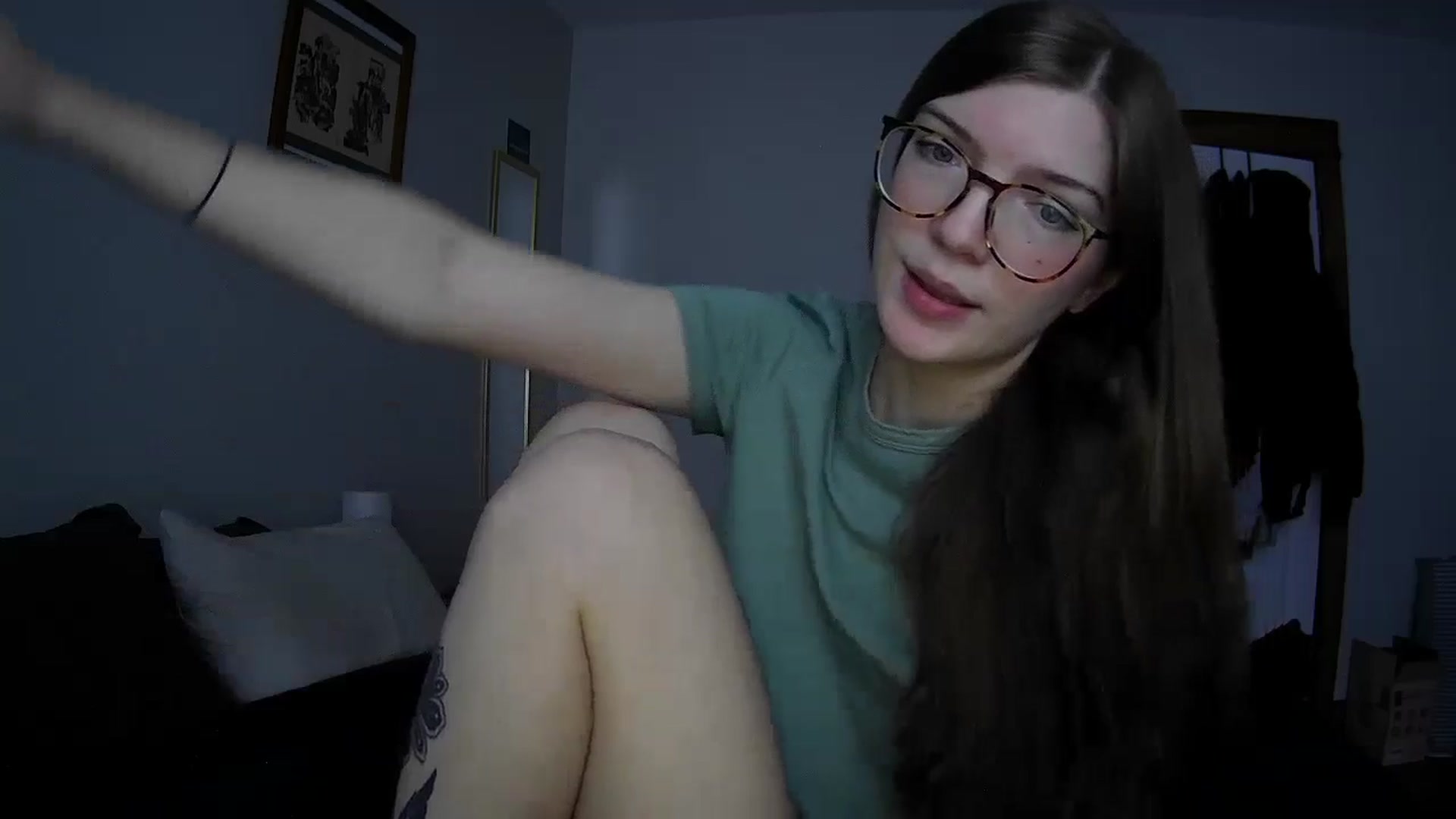 Gallery image thumbnail from jane_66's myfreecams stream on, 04/14/2026, 14:40 image 5 of 20