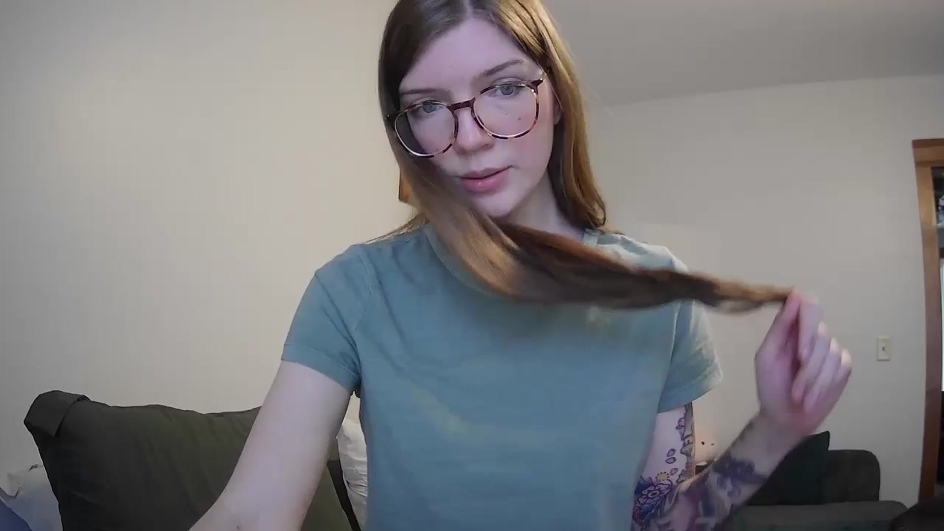 Gallery image thumbnail from jane_66's myfreecams stream on, 04/14/2026, 16:31 image 1 of 20