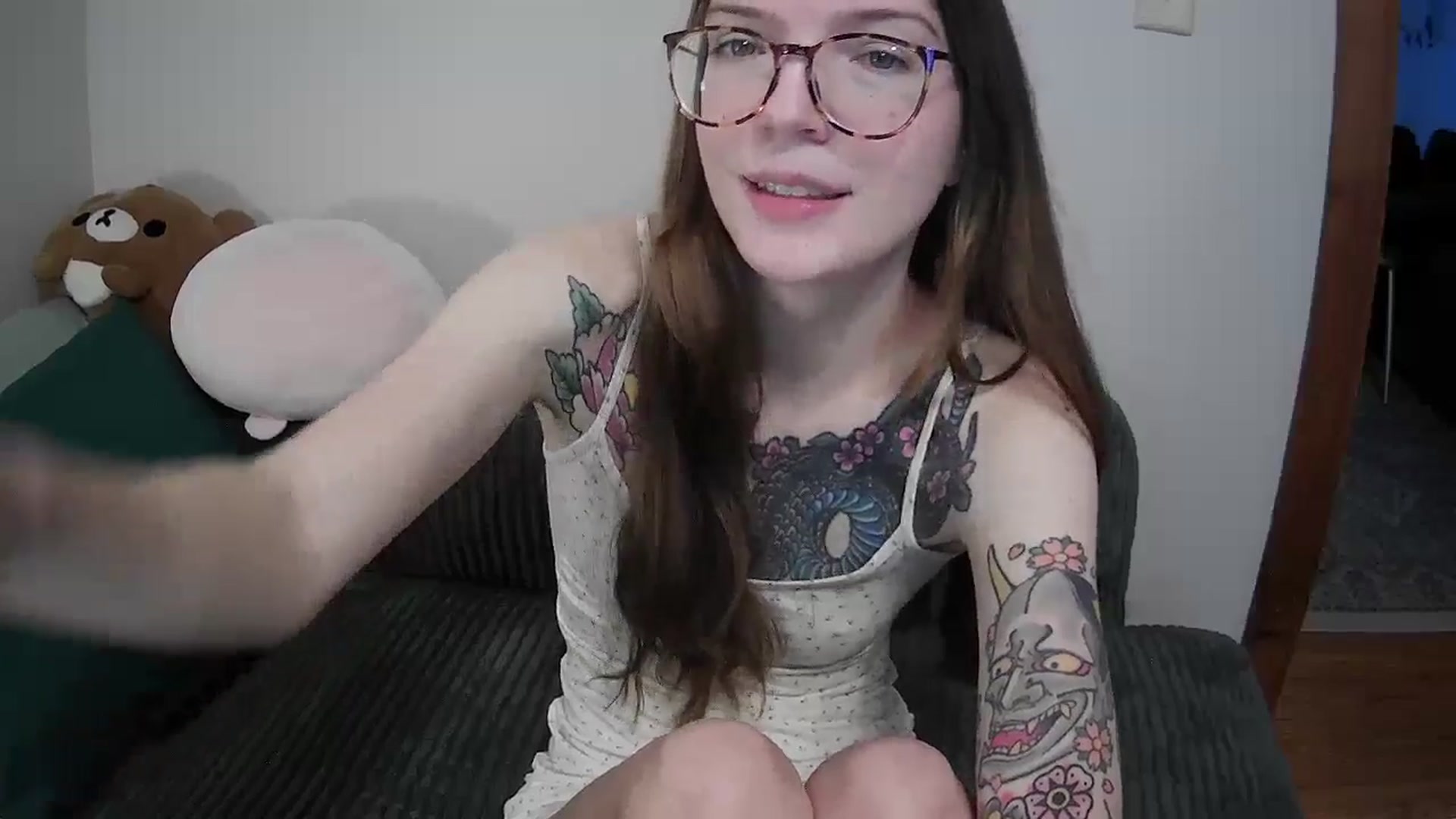 Gallery image thumbnail from jane_66's myfreecams stream on, 04/15/2026, 14:12 image 2 of 20