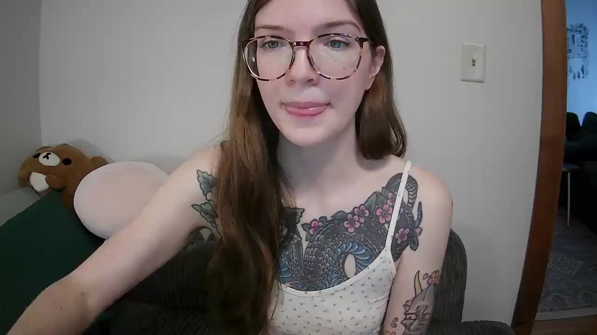 Gallery image thumbnail from jane_66's myfreecams stream on, 04/15/2026, 15:24 image 1 of 20