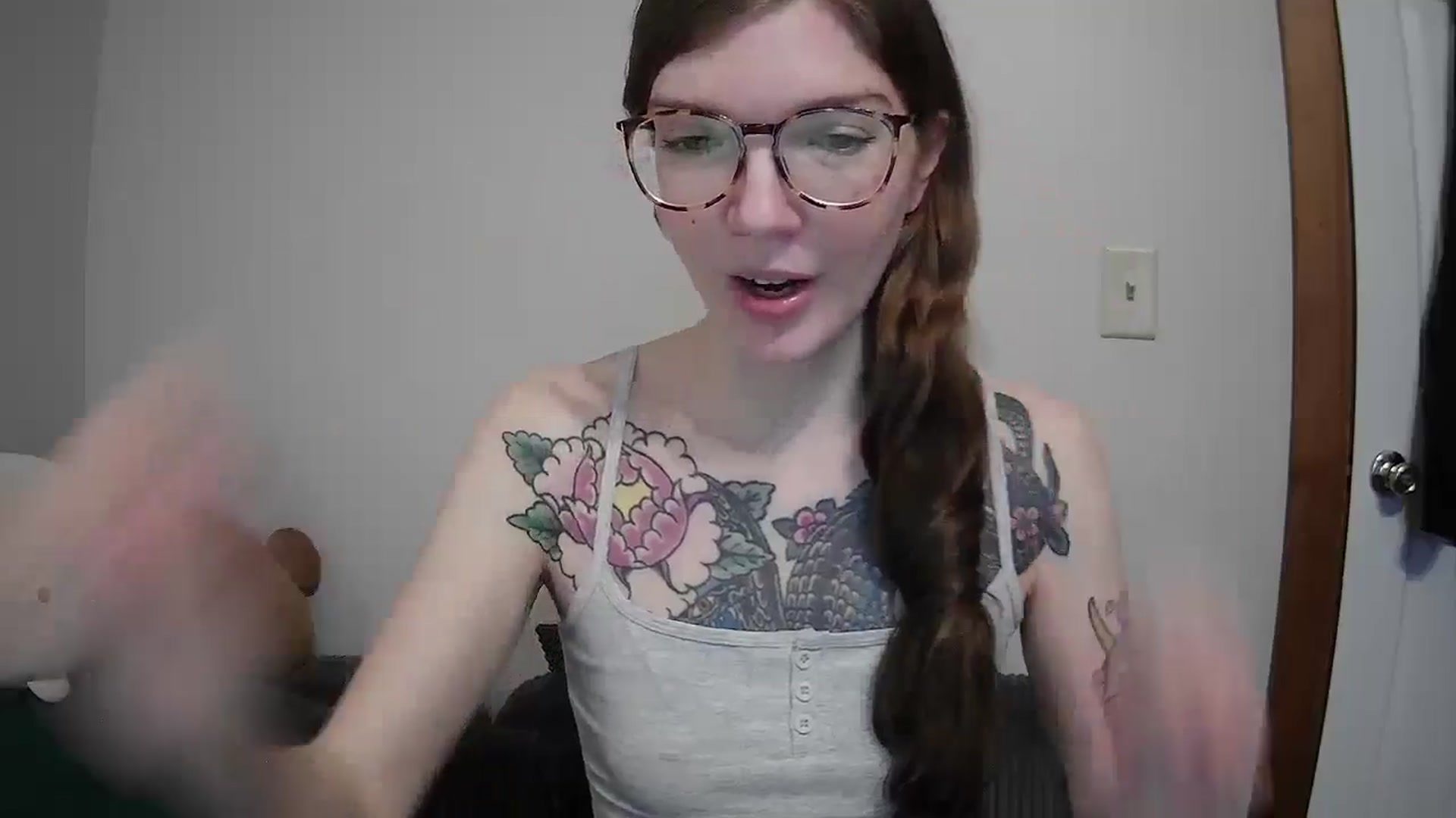 Gallery image thumbnail from jane_66's myfreecams stream on, 04/17/2026, 14:19 image 9 of 20