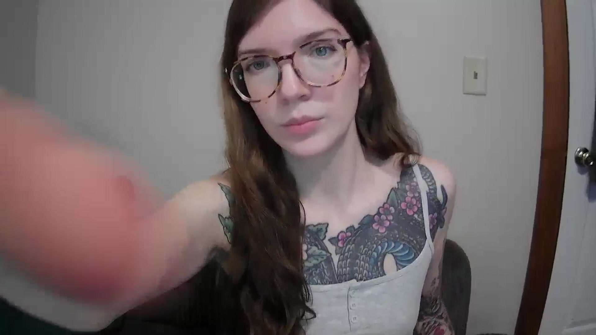 Gallery image thumbnail from jane_66's myfreecams stream on, 04/17/2026, 14:19 image 4 of 20