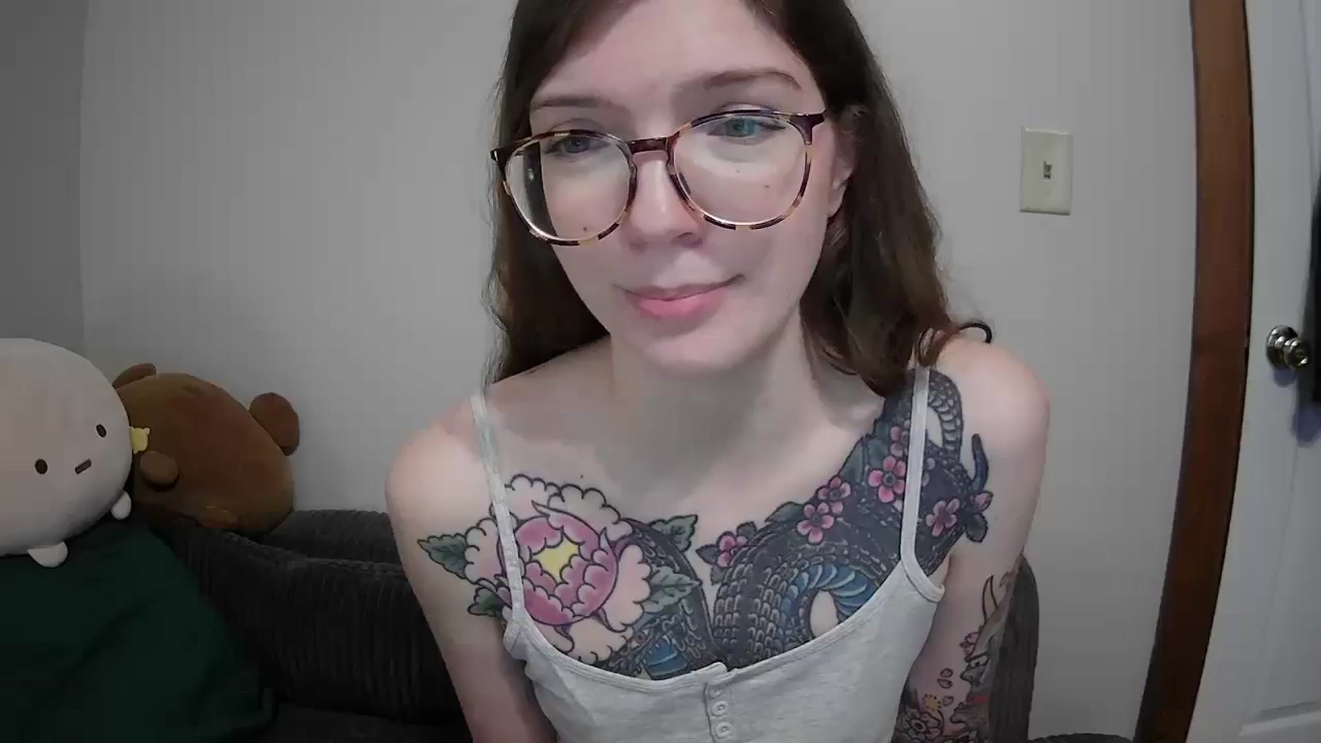 Gallery image thumbnail from jane_66's myfreecams stream on, 04/17/2026, 14:19 image 2 of 20