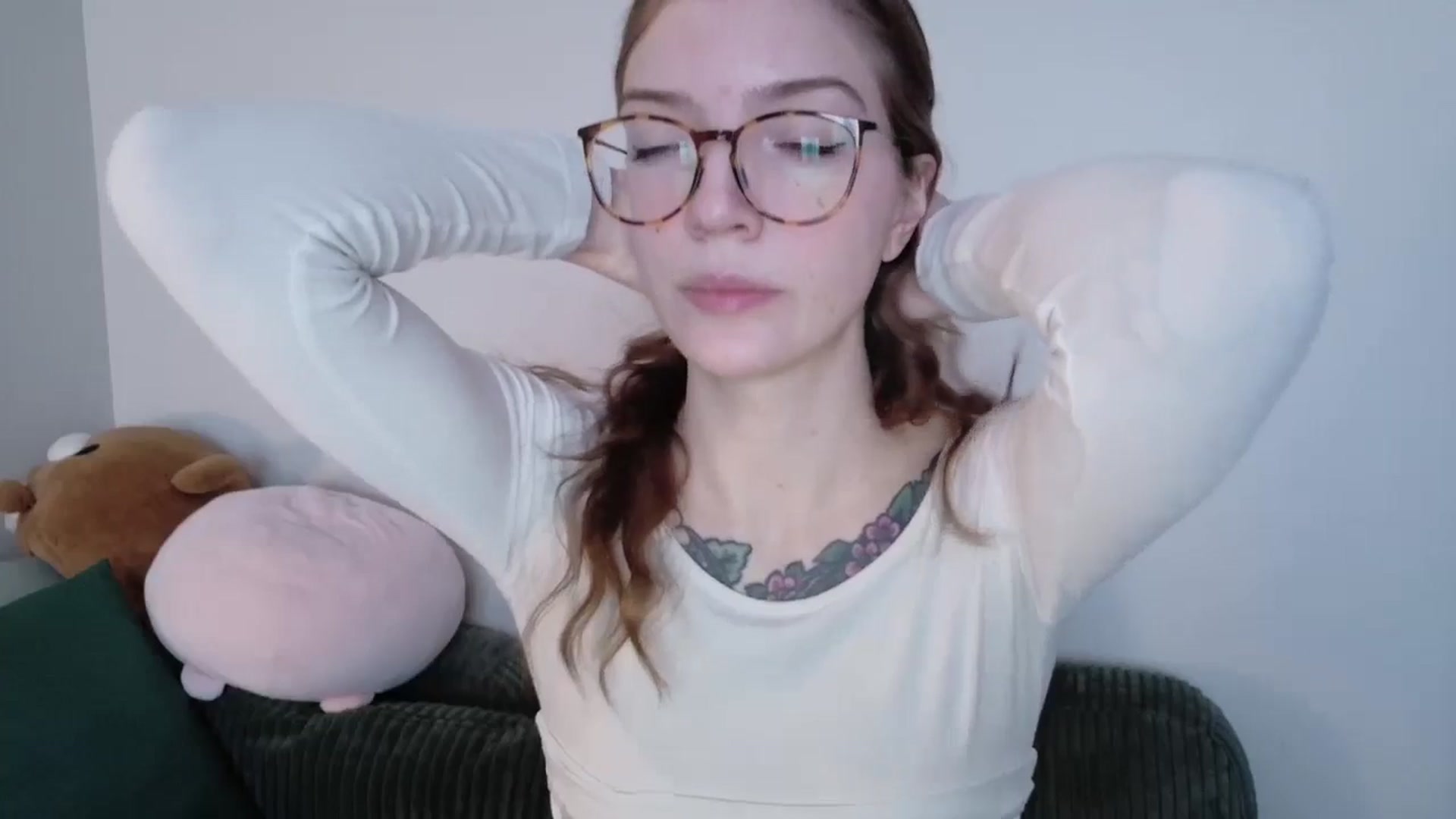 Gallery image thumbnail from jane_66's myfreecams stream on, 04/24/2026, 16:35 image 18 of 20