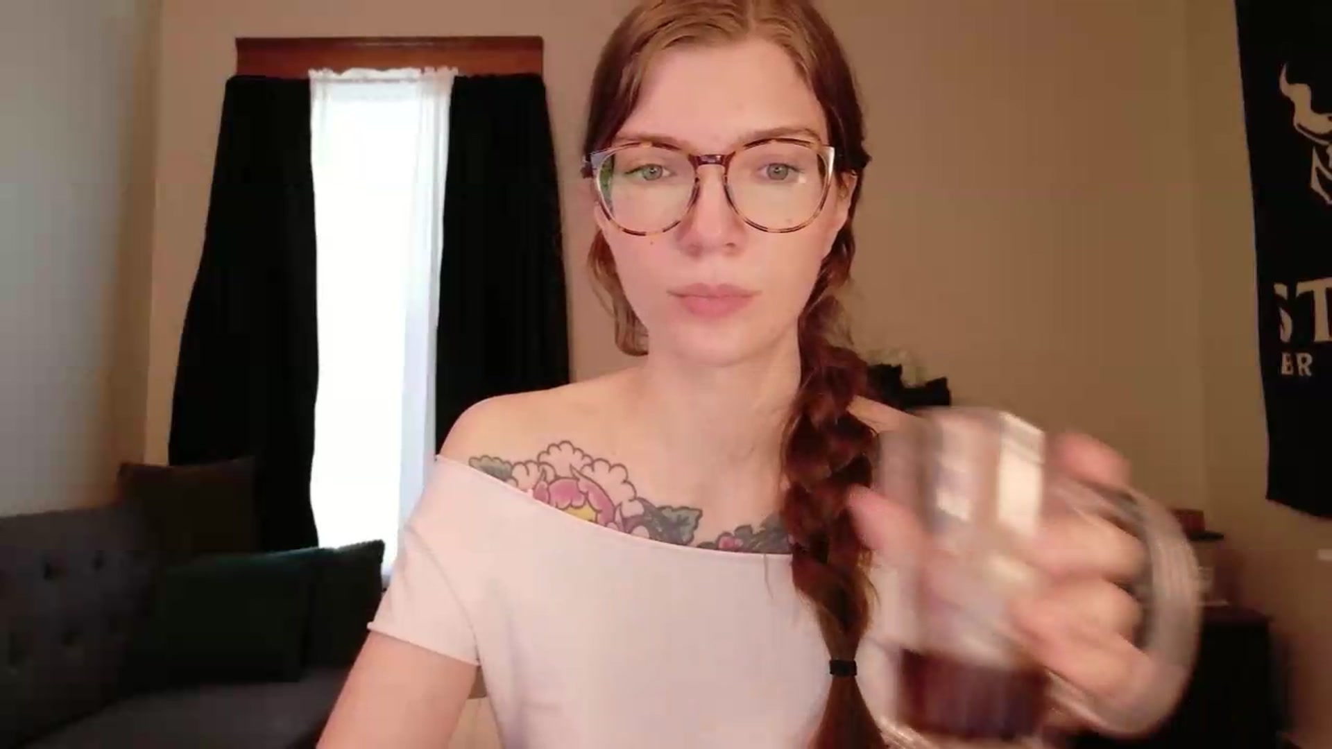 Gallery image thumbnail from jane_66's myfreecams stream on, 06/01/2026, 16:29 image 2 of 20