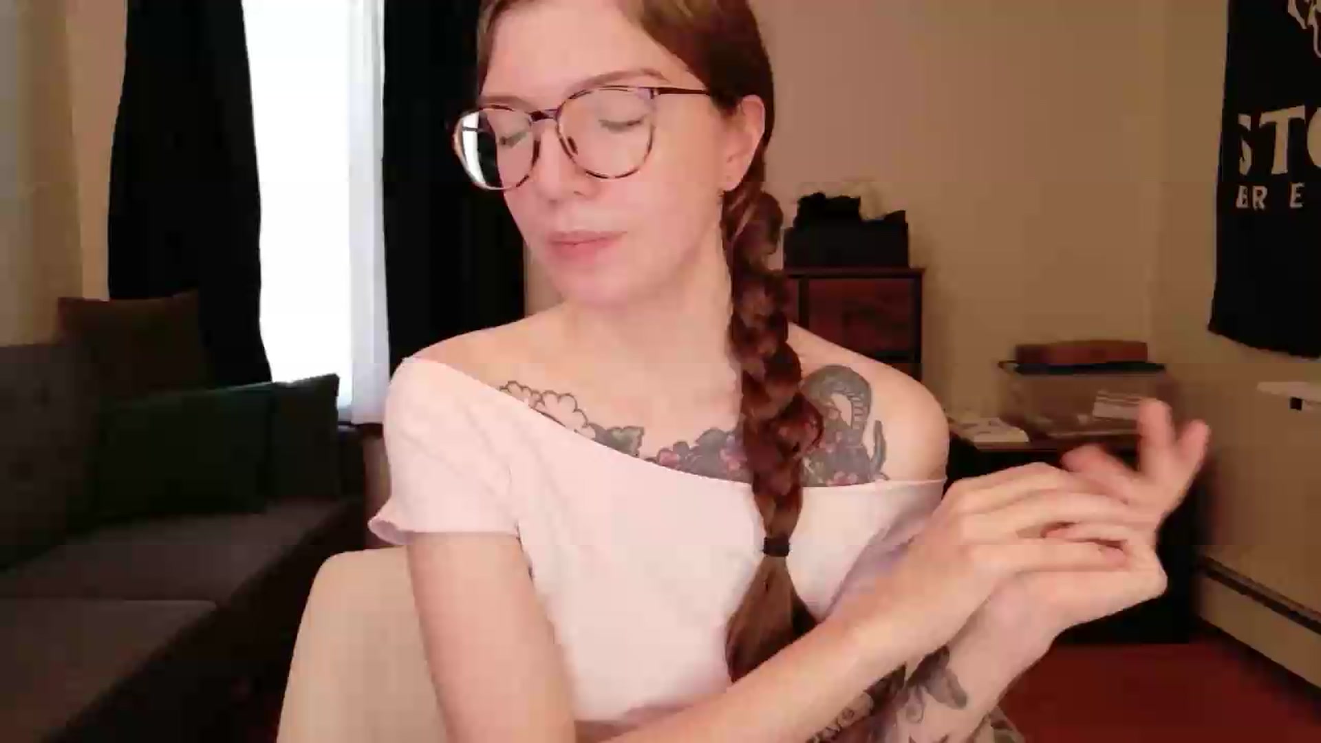 Gallery image thumbnail from jane_66's myfreecams stream on, 06/01/2026, 17:26 image 13 of 20