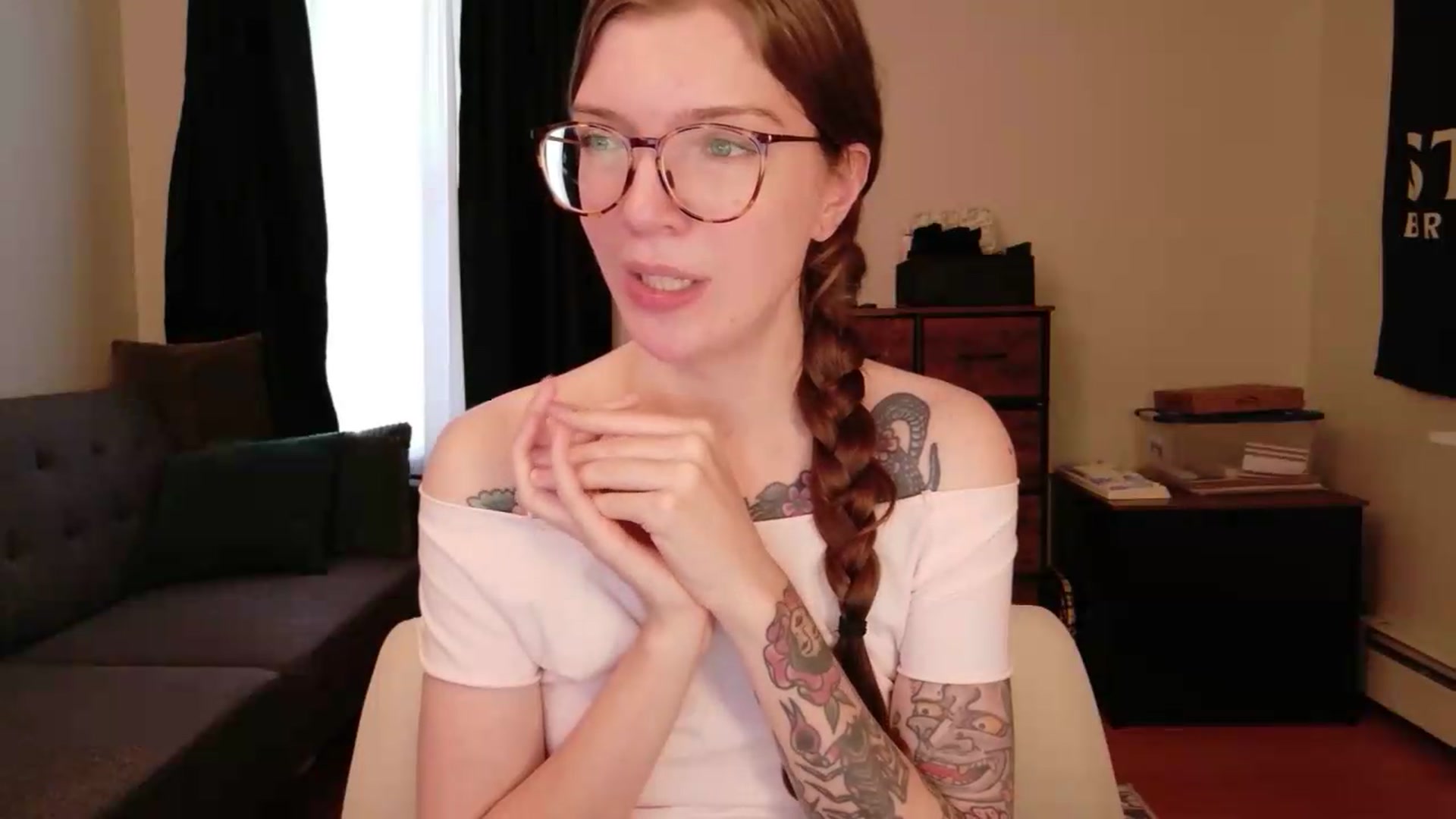 Gallery image thumbnail from jane_66's myfreecams stream on, 06/01/2026, 17:26 image 8 of 20