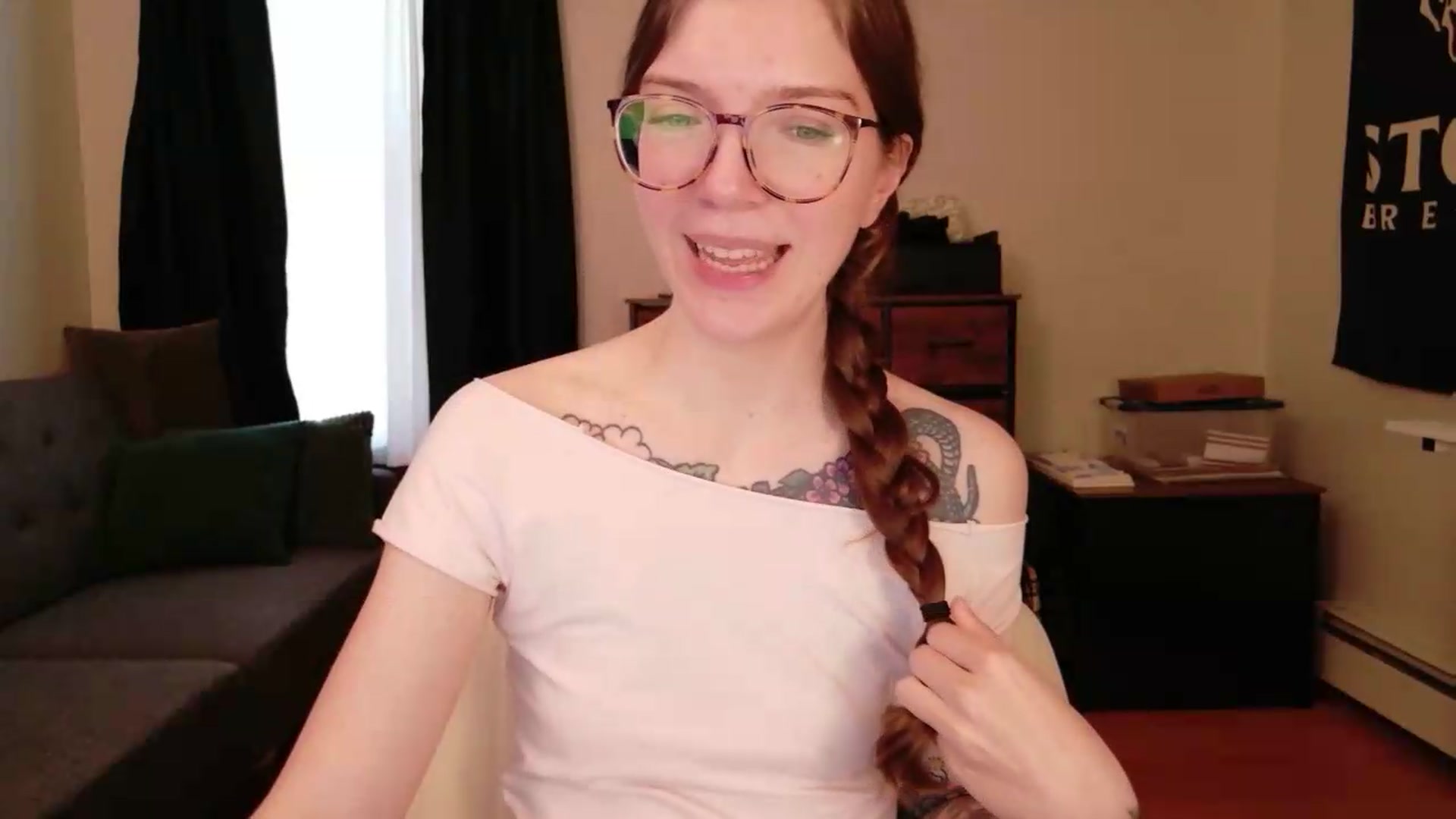 Gallery image thumbnail from jane_66's myfreecams stream on, 06/01/2026, 17:26 image 14 of 20