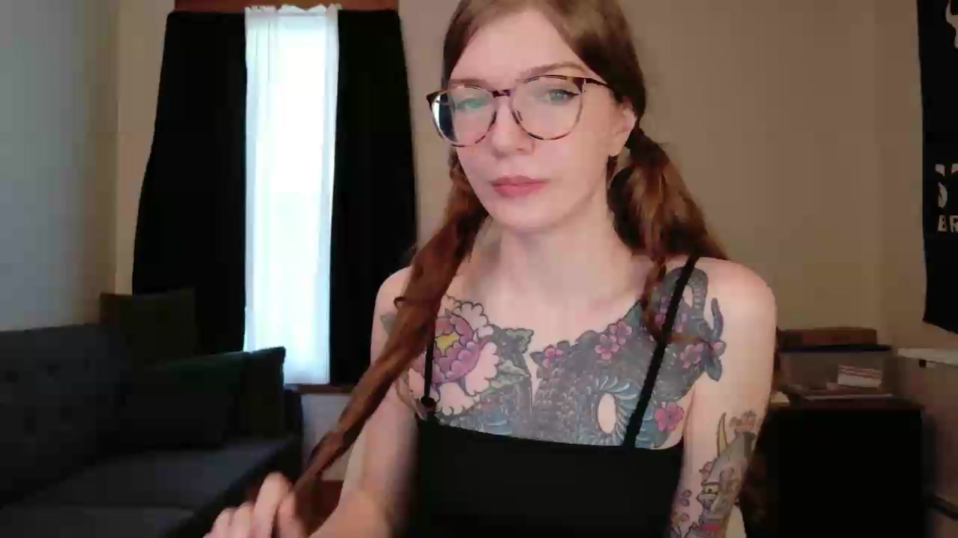 Gallery image thumbnail from jane_66's myfreecams stream on, 06/02/2026, 16:27 image 16 of 20