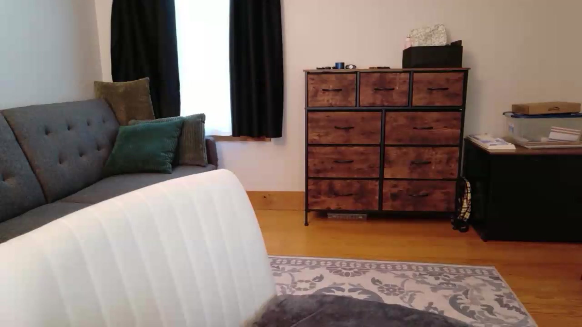 Gallery image thumbnail from jane_66's myfreecams stream on, 06/03/2026, 16:23 image 3 of 20