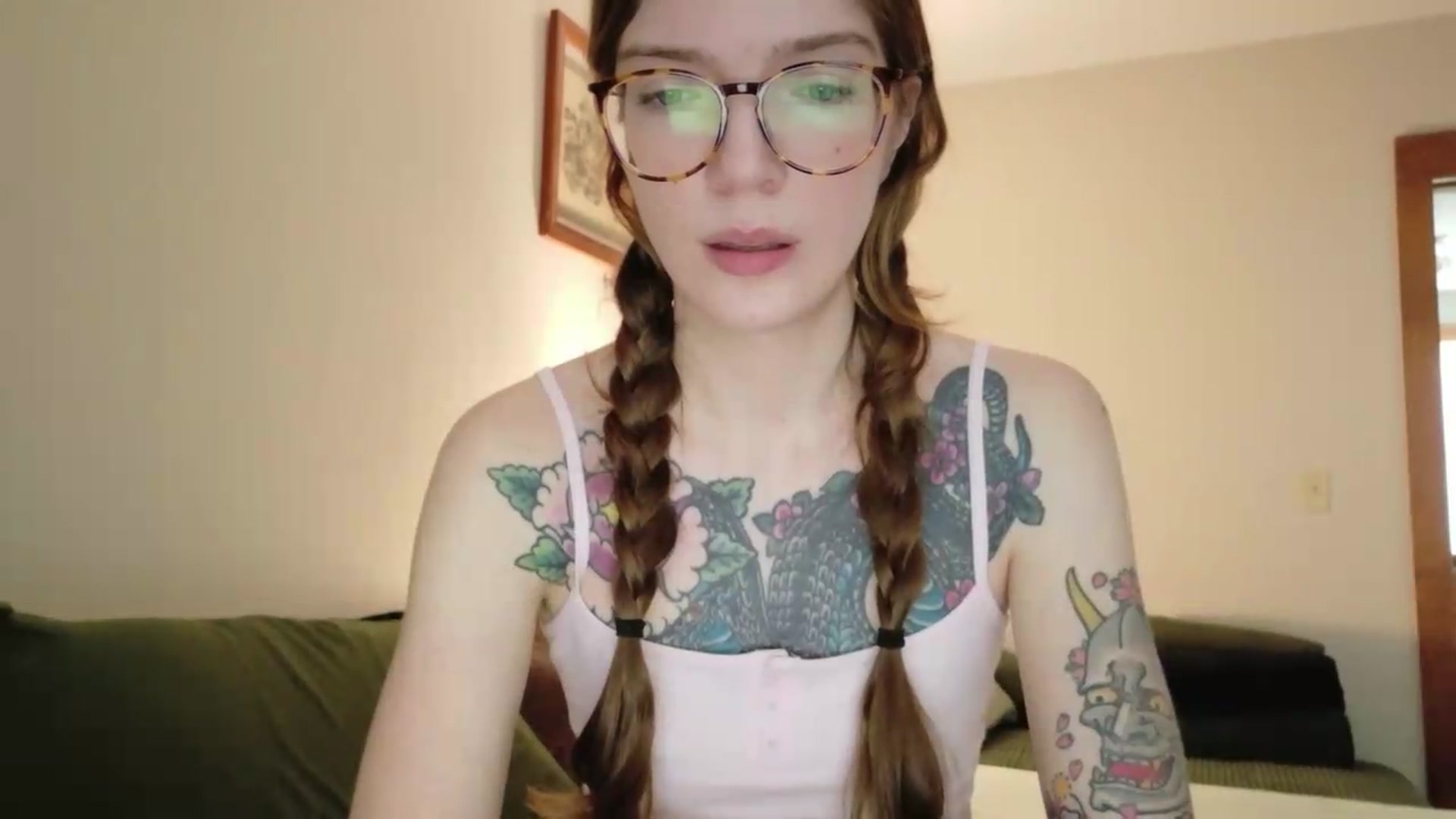 Gallery image thumbnail from jane_66's myfreecams stream on, 06/09/2026, 17:11 image 8 of 20