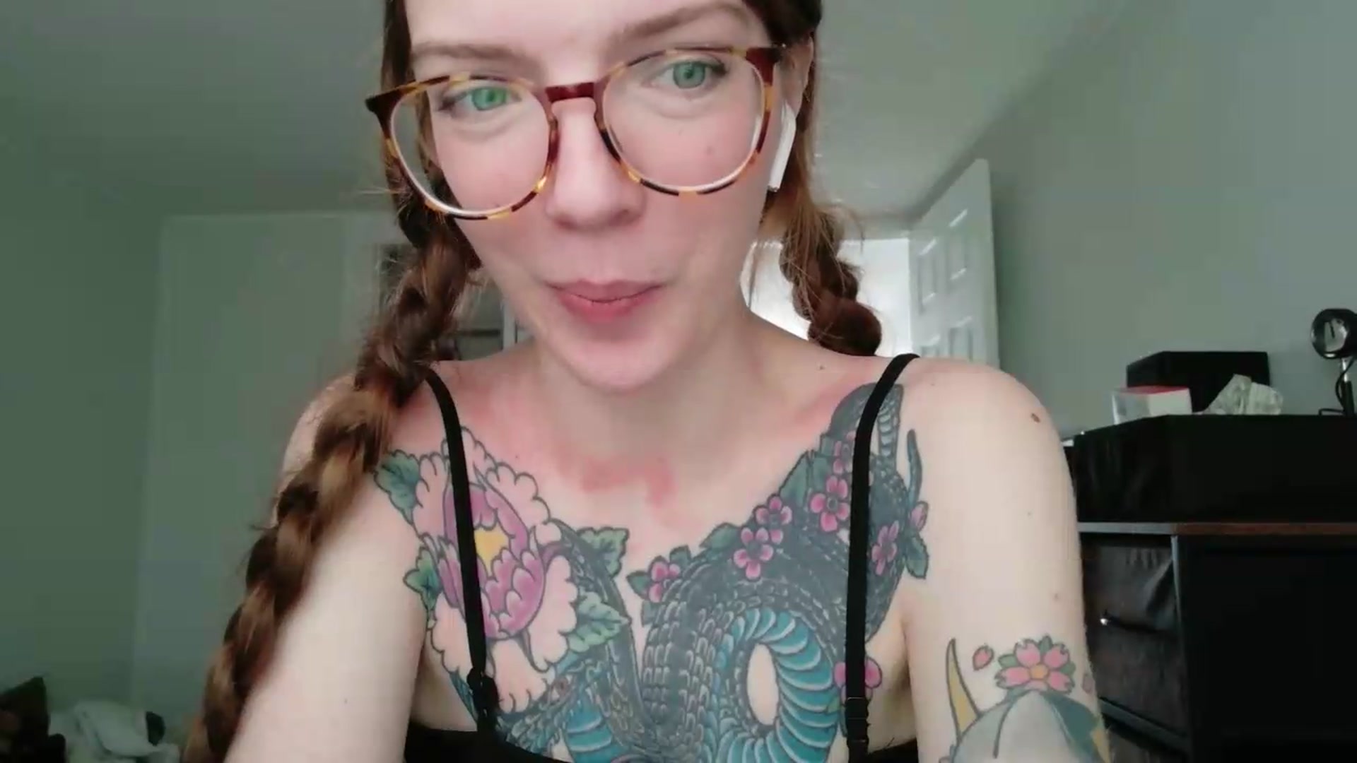 Gallery image thumbnail from jane_66's myfreecams stream on, 07/02/2026, 13:07 image 7 of 20