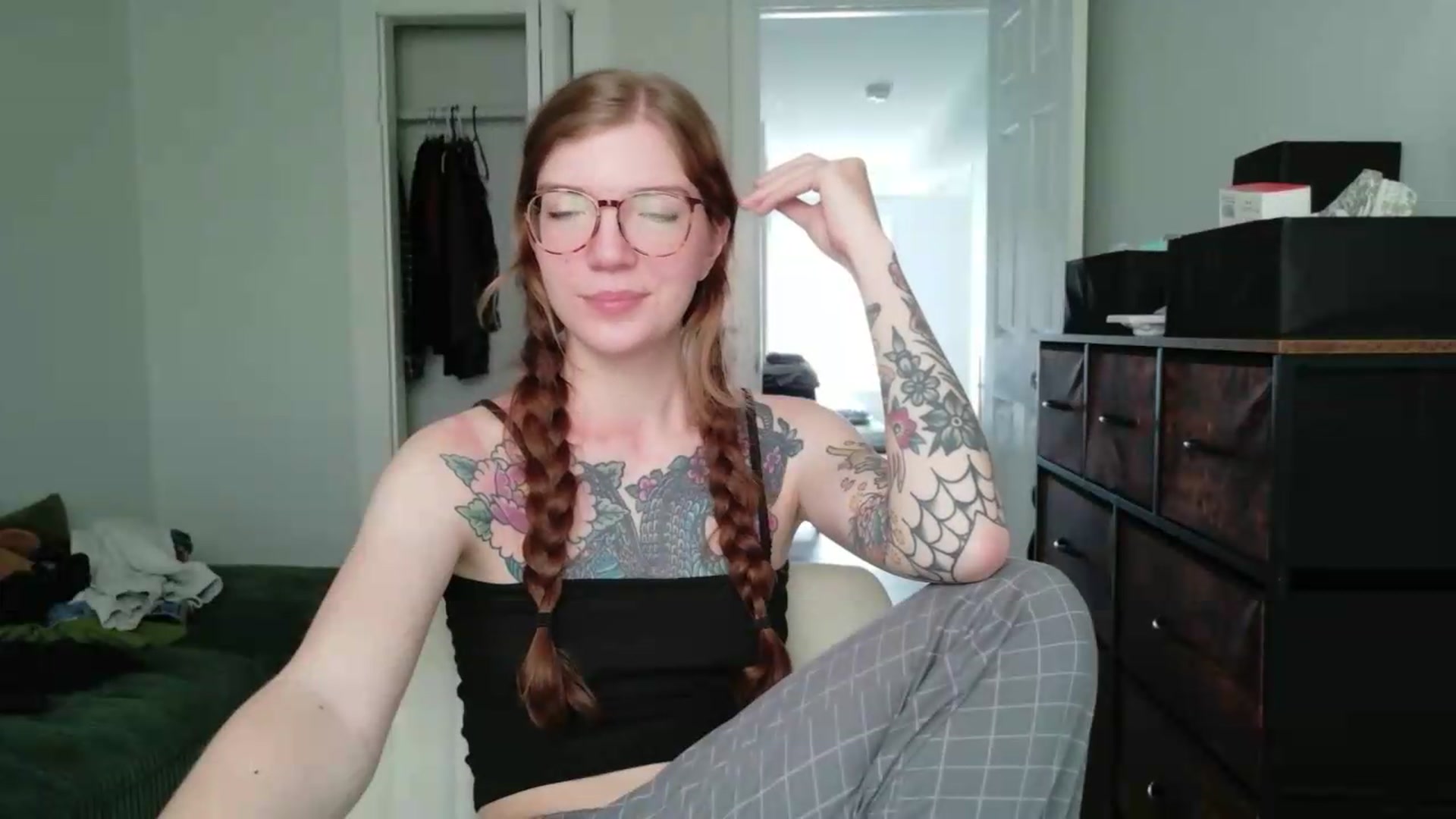 Gallery image thumbnail from jane_66's myfreecams stream on, 07/02/2026, 14:49 image 10 of 20
