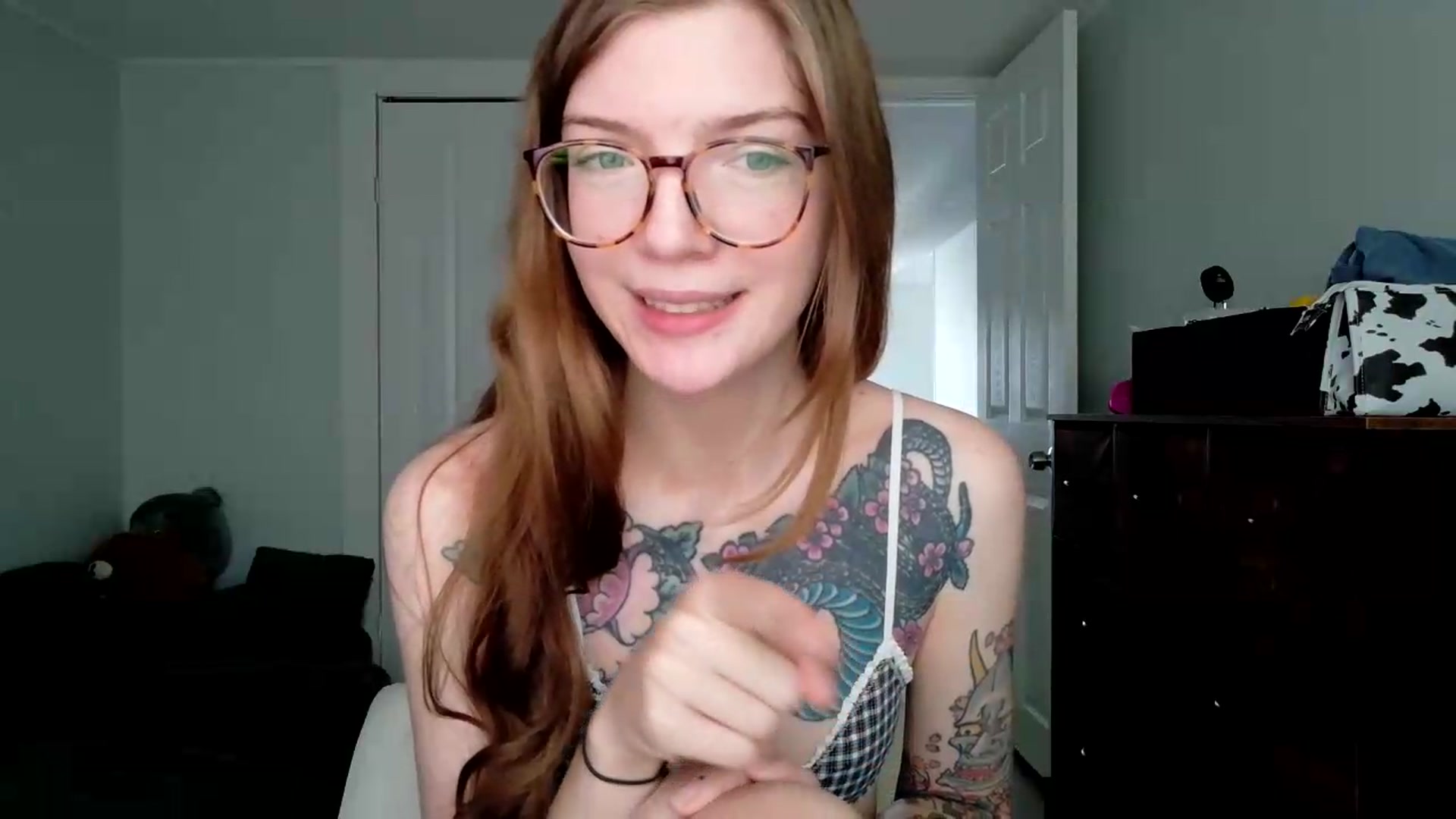 Gallery image thumbnail from jane_66's myfreecams stream on, 07/10/2026, 14:46 image 17 of 20