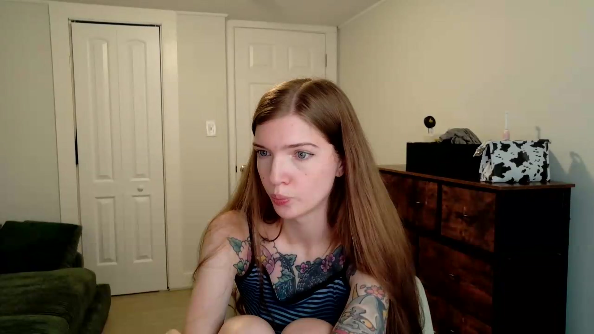Gallery image thumbnail from jane_66's myfreecams stream on, 07/11/2026, 14:09 image 2 of 20