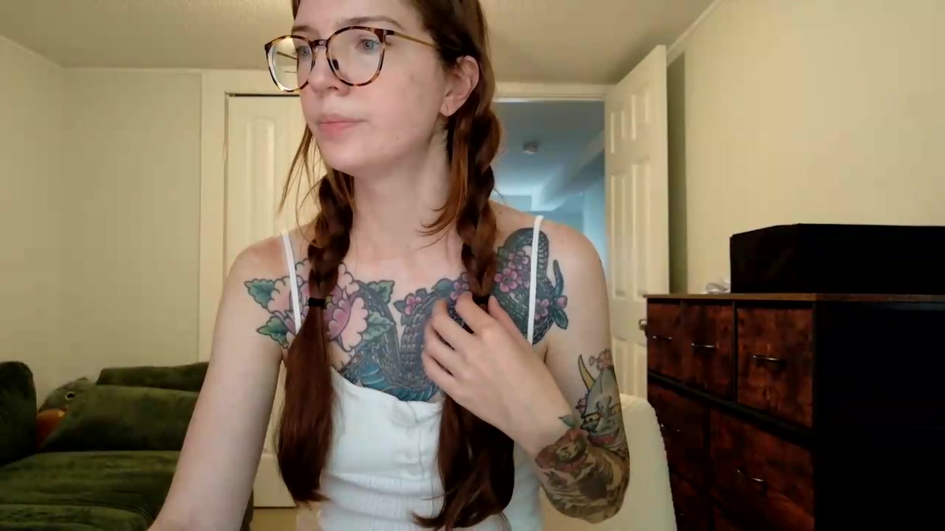Gallery image thumbnail from jane_66's myfreecams stream on, 07/17/2026, 17:35 image 16 of 20