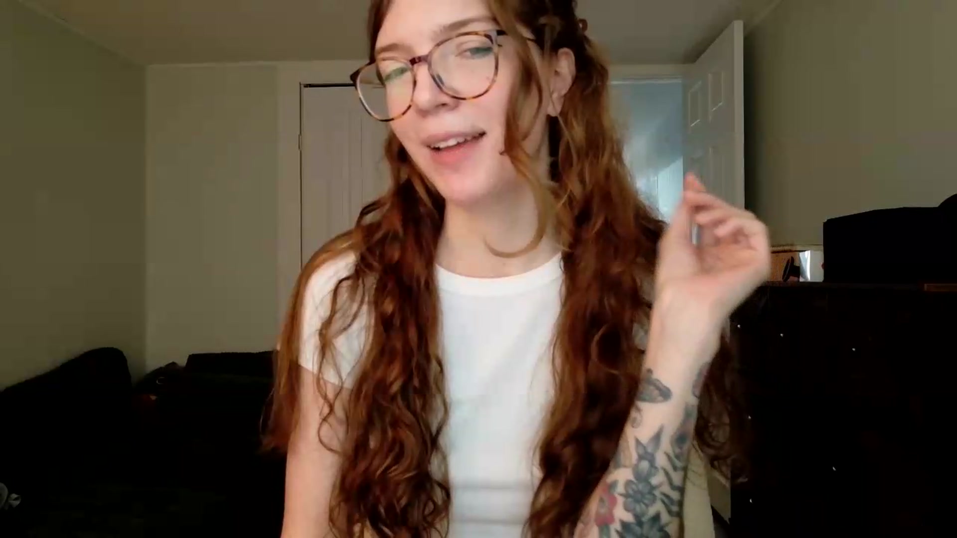 Gallery image thumbnail from jane_66's myfreecams stream on, 07/22/2026, 14:46 image 17 of 20