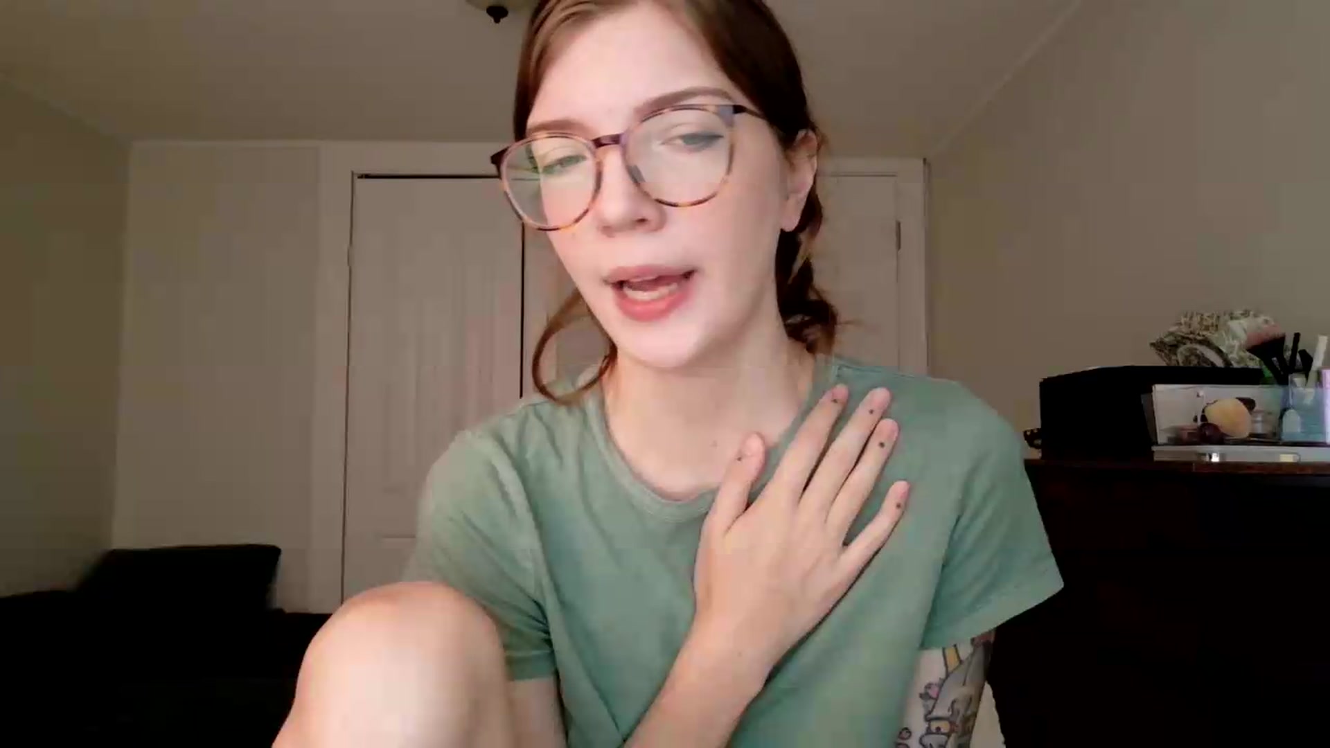 Gallery image thumbnail from jane_66's myfreecams stream on, 08/03/2026, 13:16 image 16 of 20